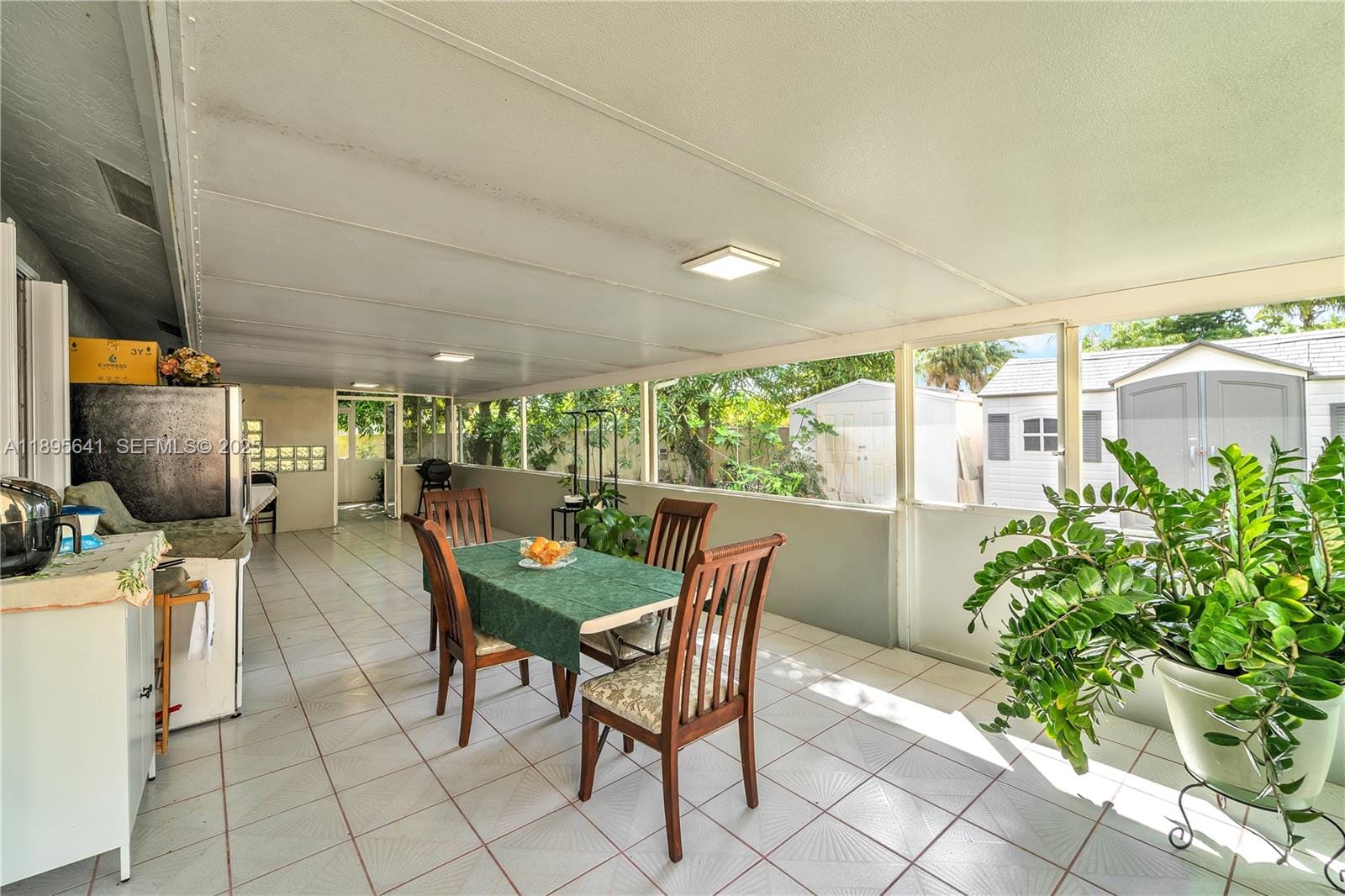 9110 S Lake Miramar Circle, Miramar, FL 33025 photo 28