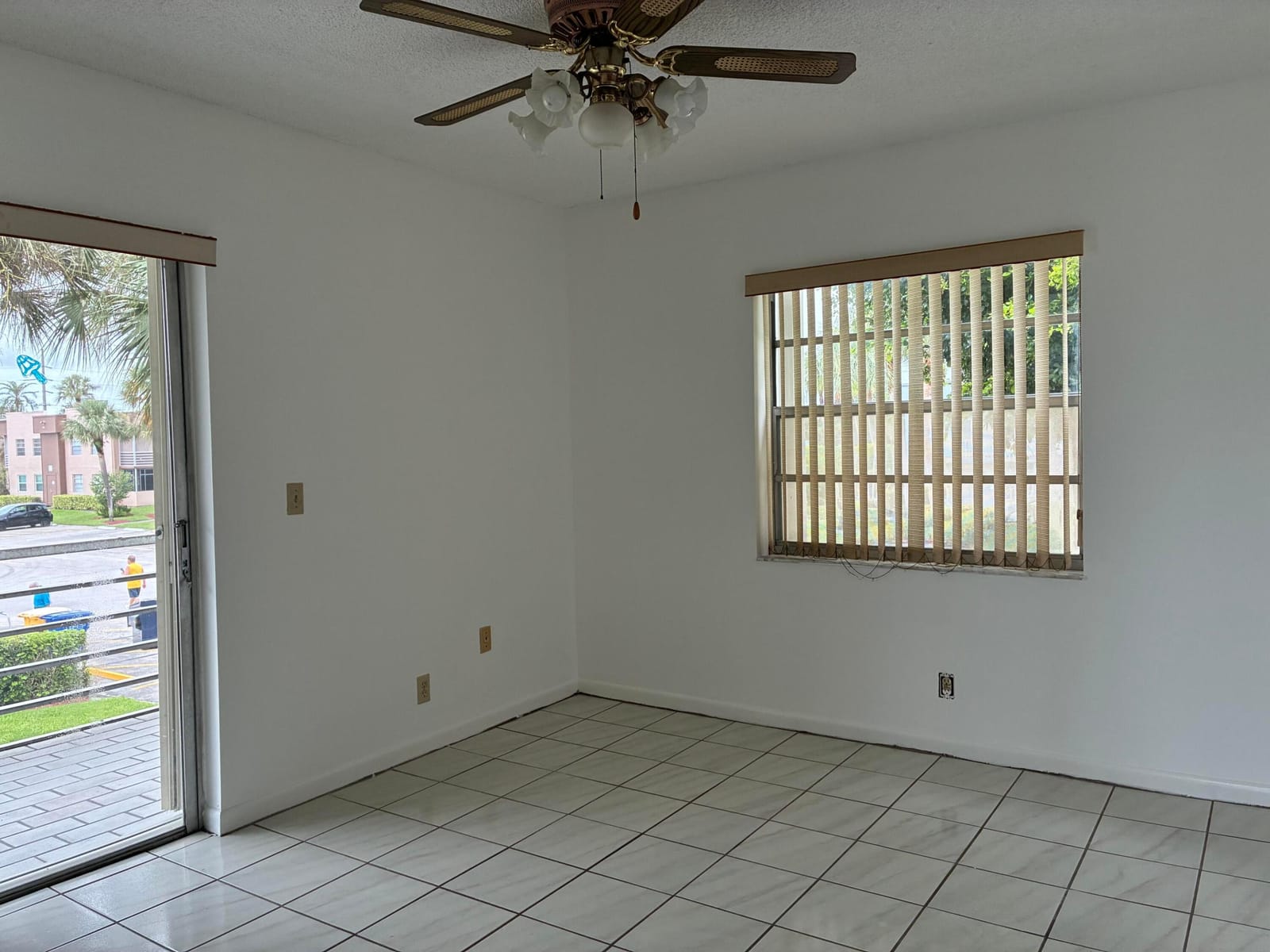 574 Burgundy L 574, Delray Beach, FL 33484 photo 24