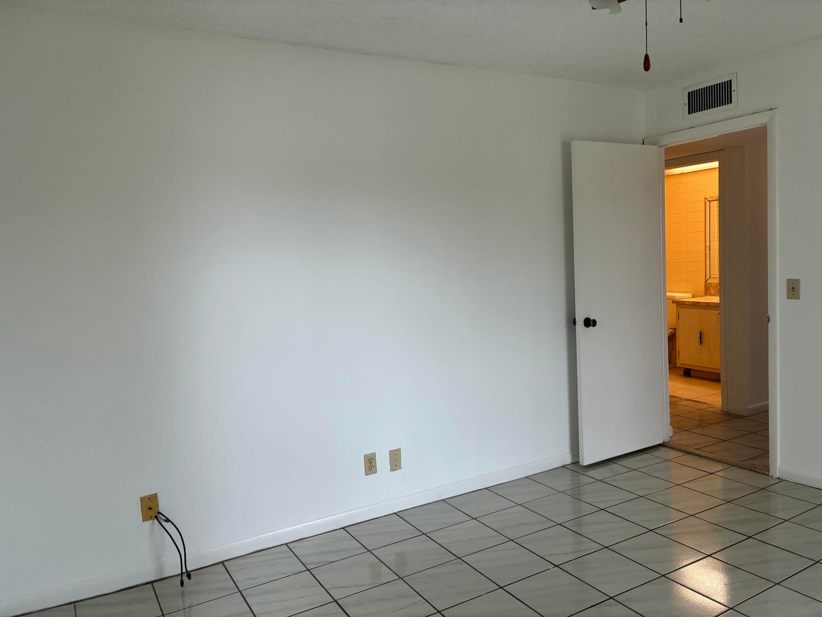 574 Burgundy L 574, Delray Beach, FL 33484 photo 25