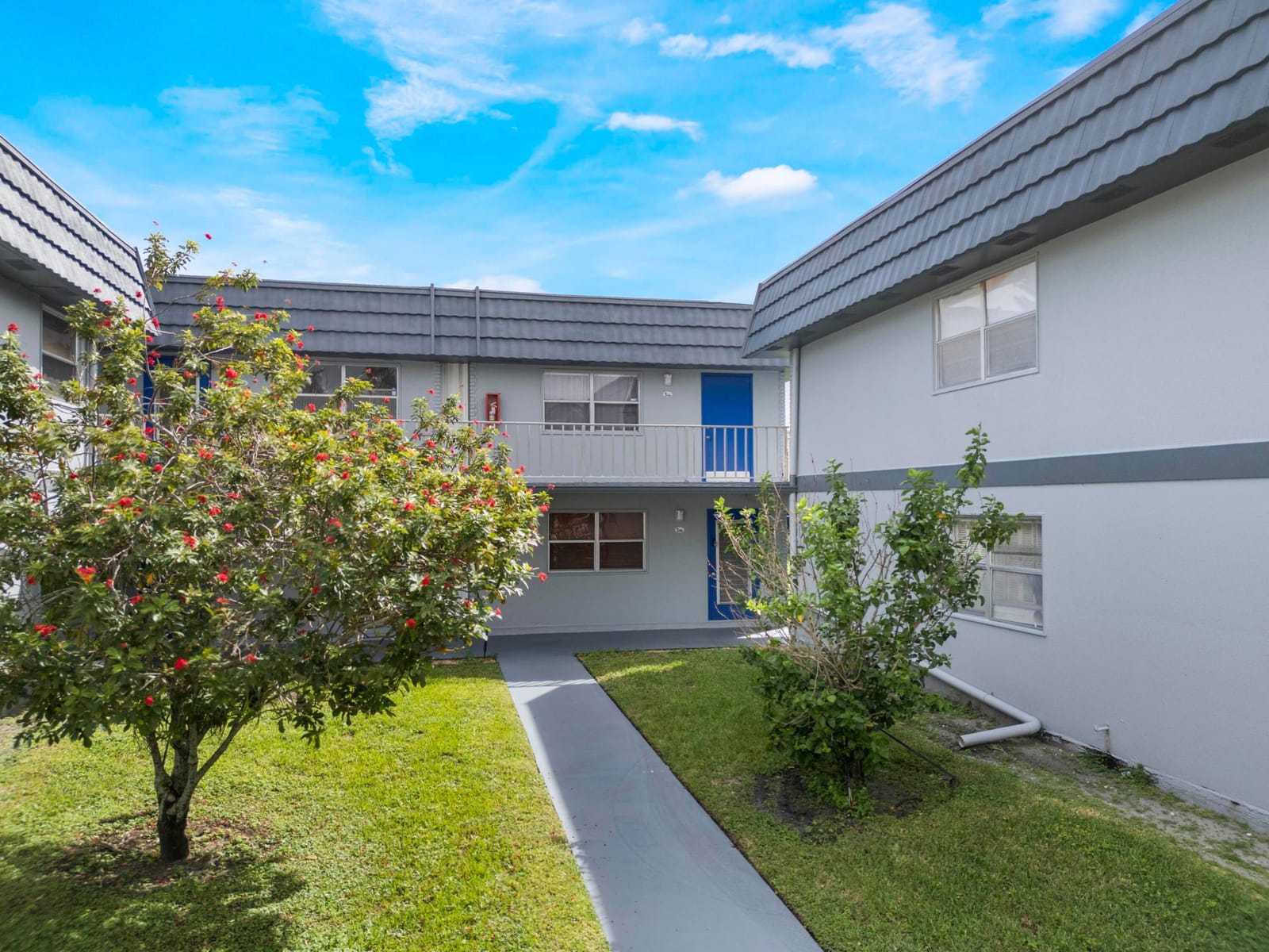 499 Saxony K, Delray Beach, FL 33446 photo 19