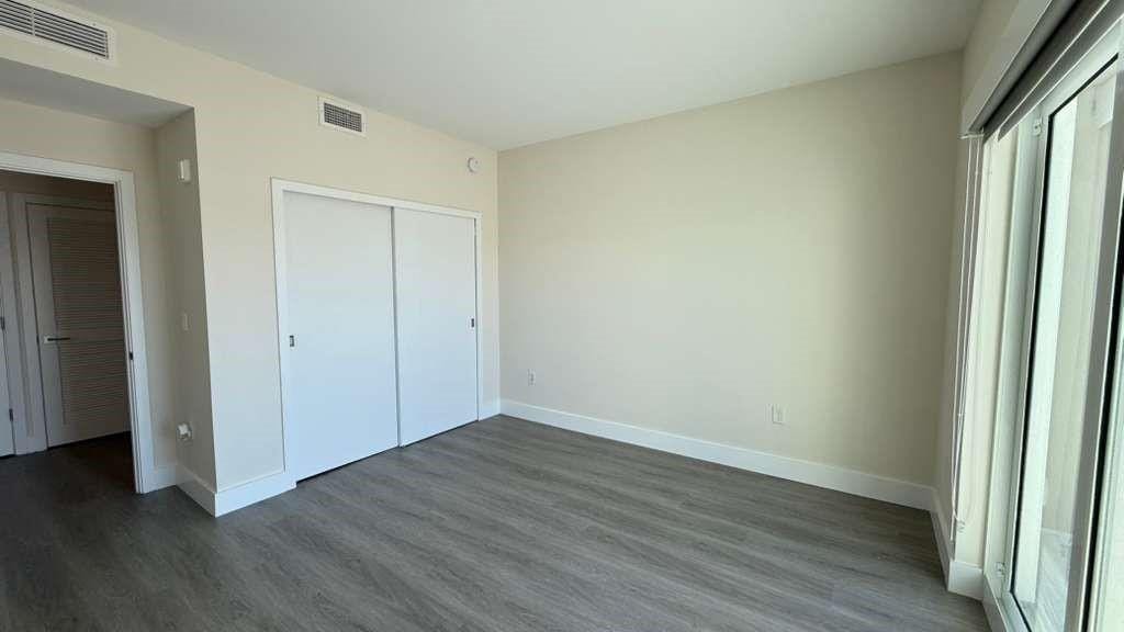 1938 Jackson Street 305 — photo 9