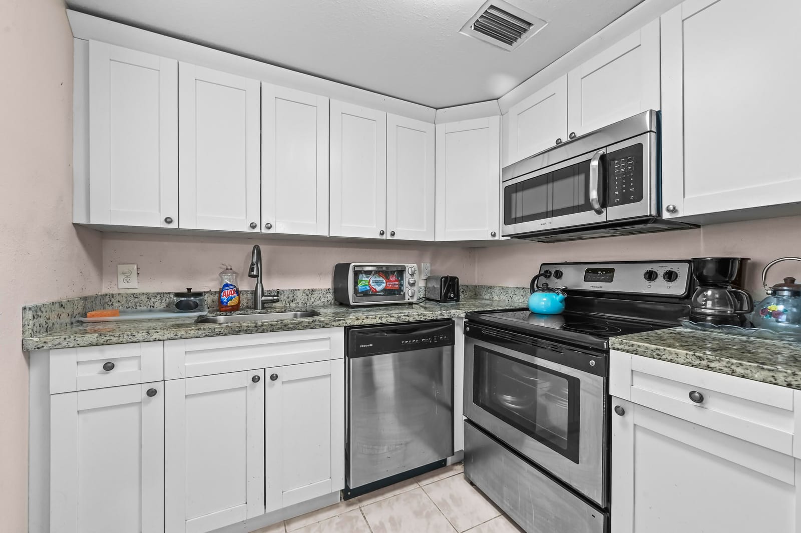213 Brittany E — photo 12