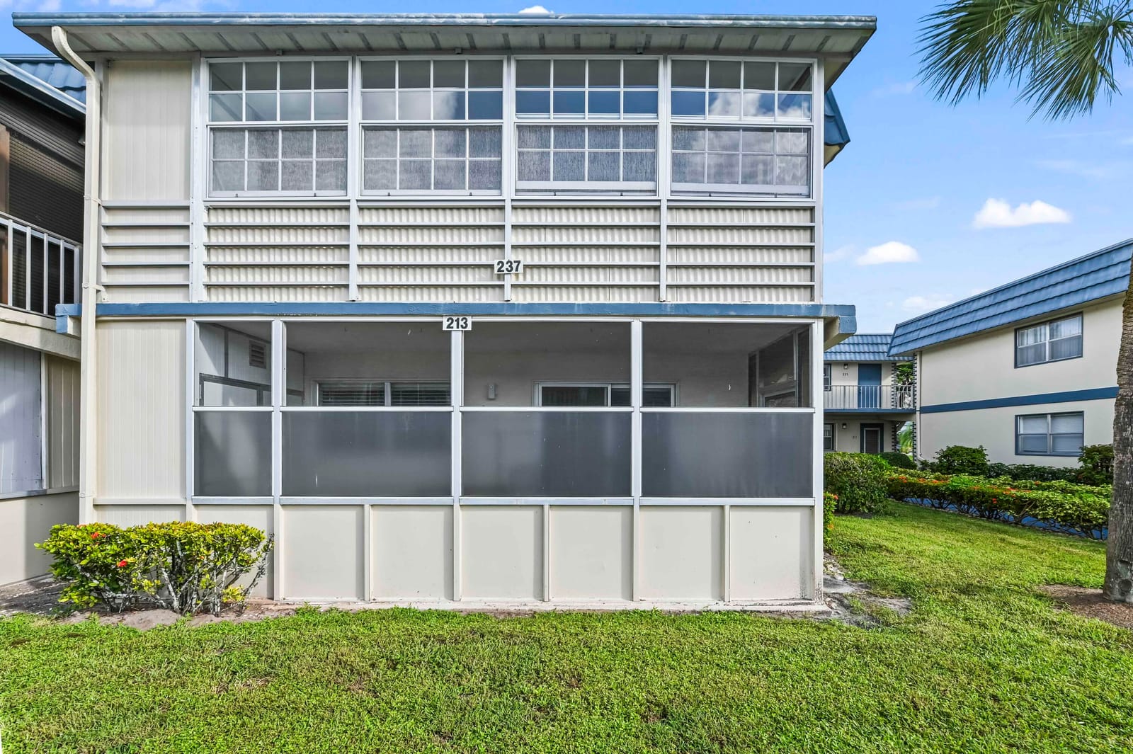 213 Brittany E, Delray Beach, FL 33446 photo 24