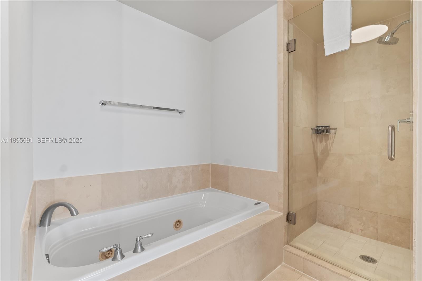 4401 Collins Avenue 2011, Miami Beach, FL 33140 photo 26