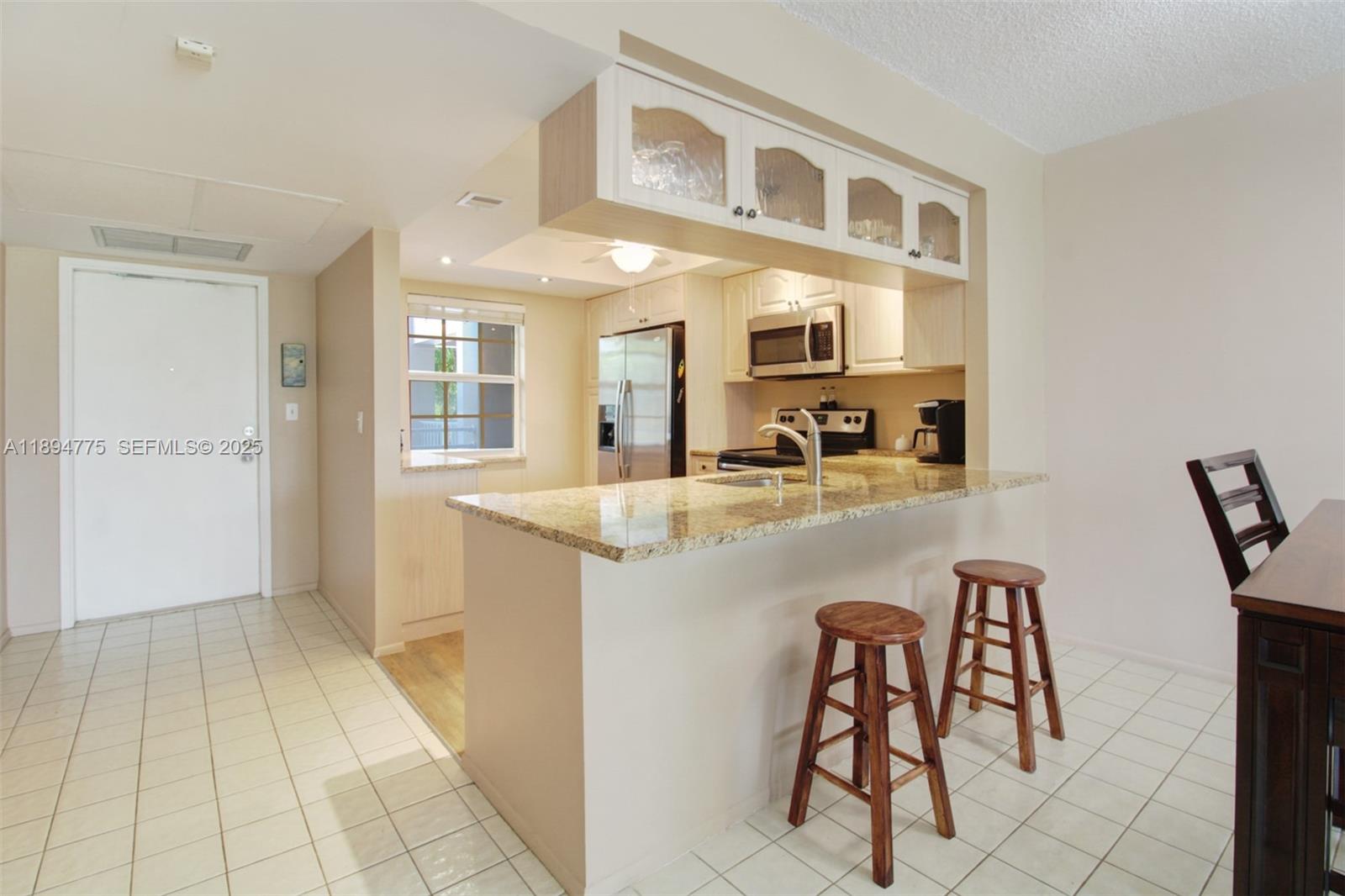 605 Oaks Drive 305, Pompano Beach, FL 33069, Pompano Beach