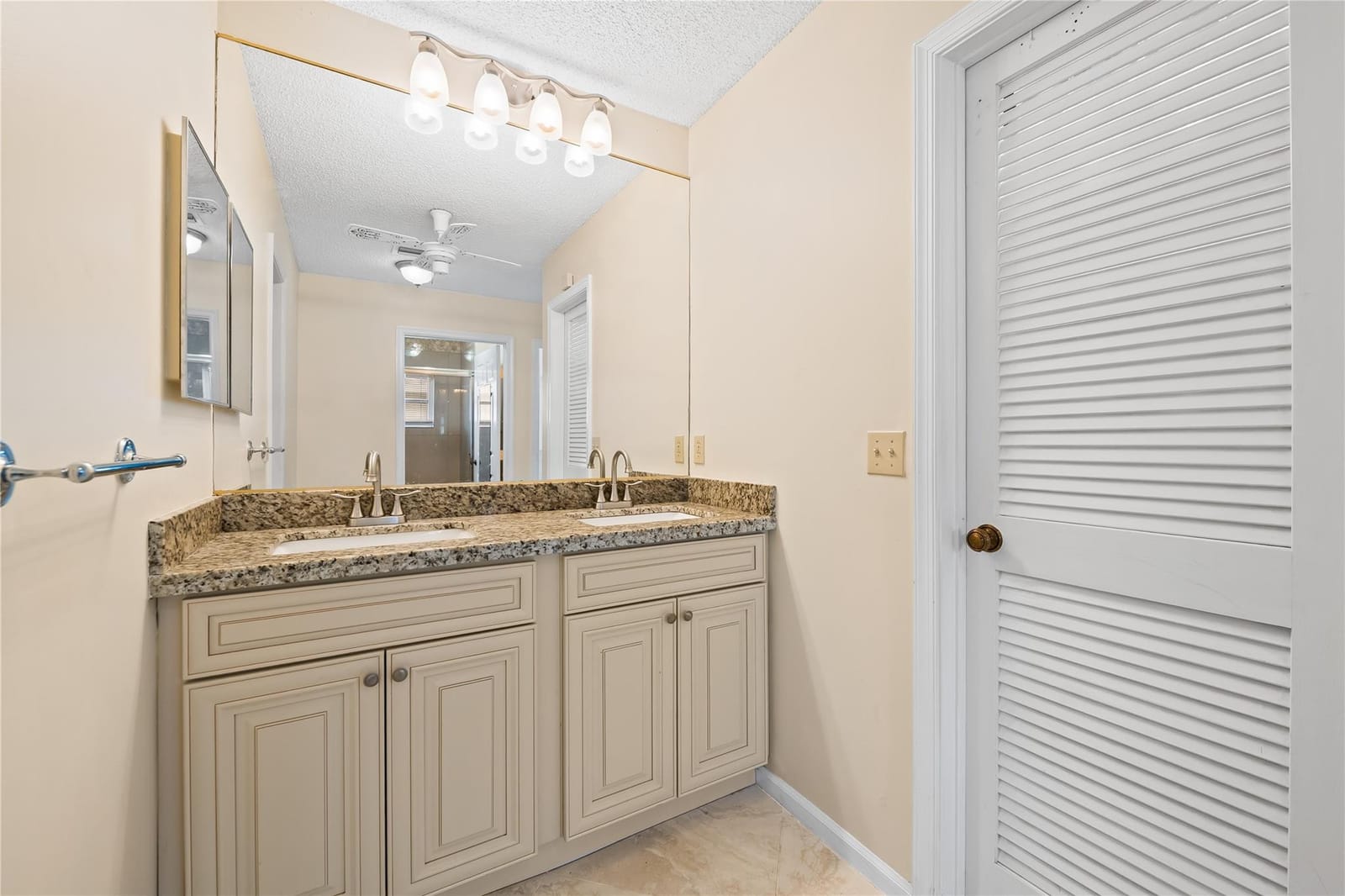 10911 Greentrail Drive, Boynton Beach, FL 33436 photo 30