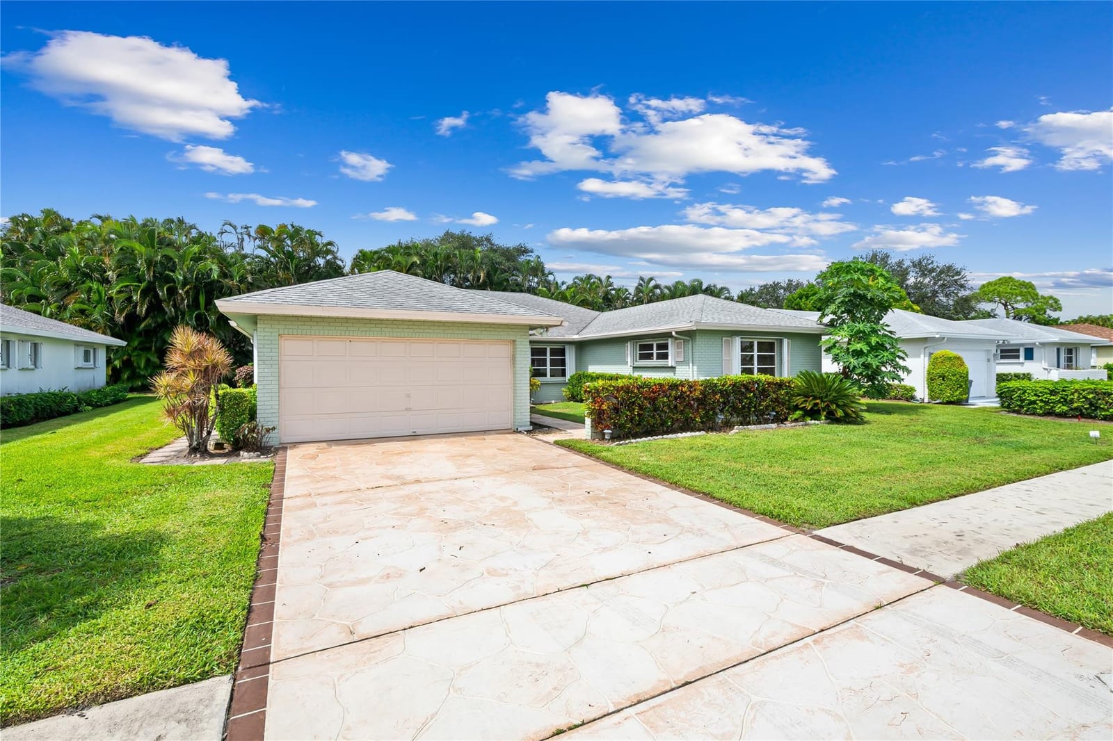 10911 Greentrail Drive, Boynton Beach, FL 33436 photo 6