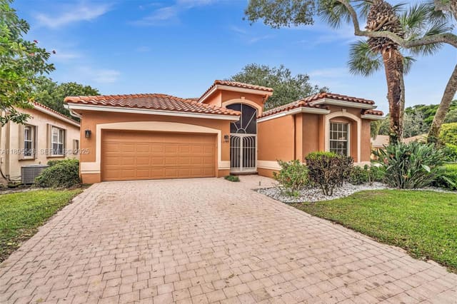 13799 Nadina Viaduct, Delray Beach, FL 33446