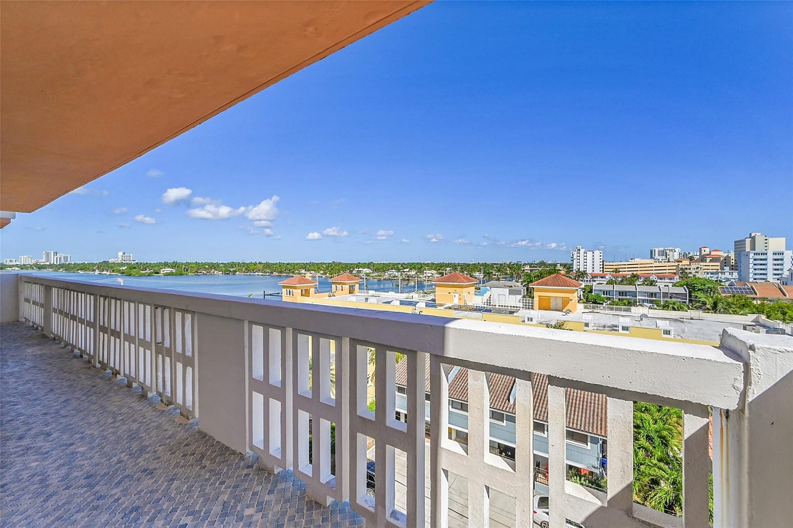 801 S Ocean Drive 706 — photo 12