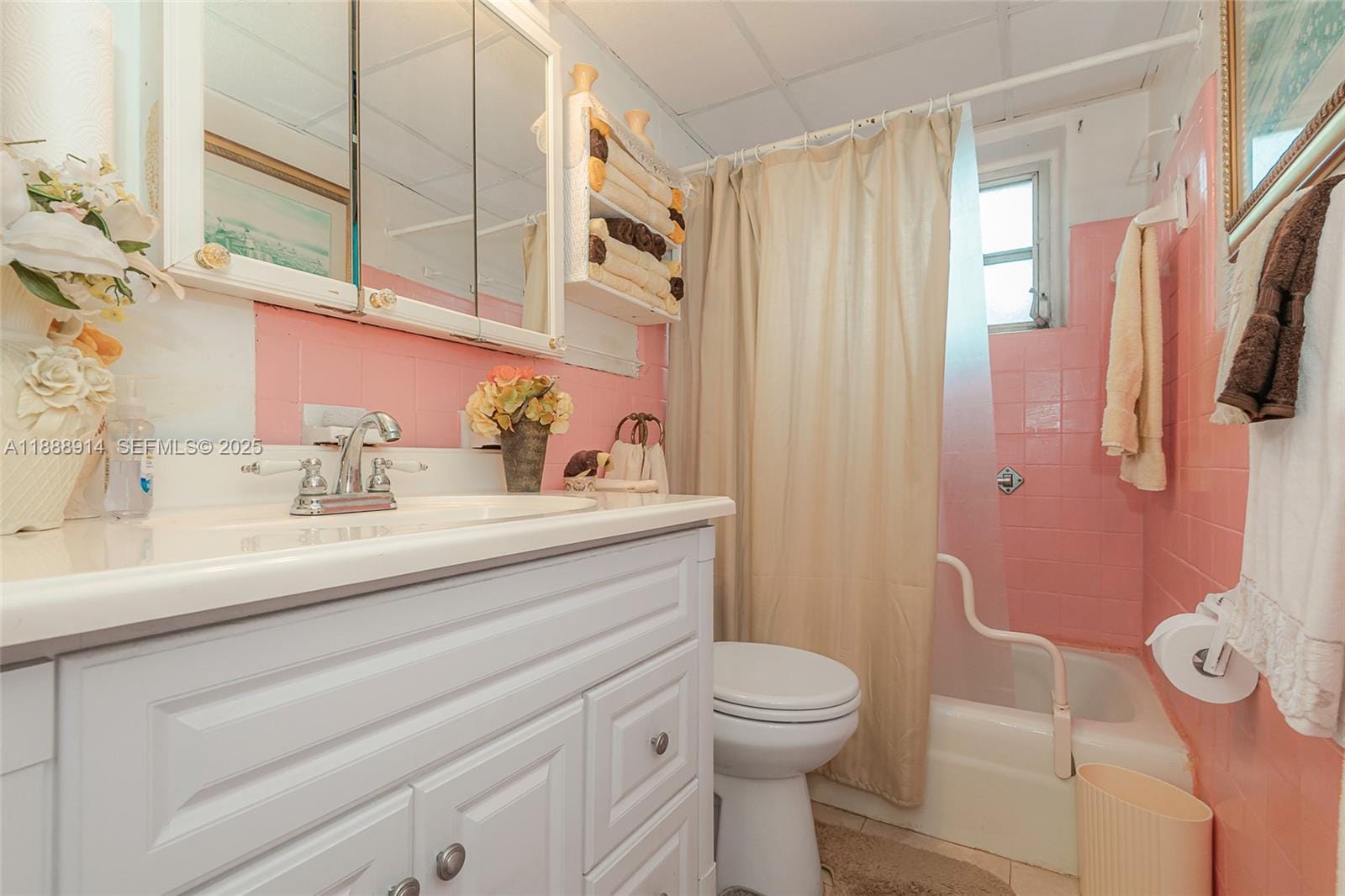 1083 NW 74th Street, Miami, FL 33150 photo 20