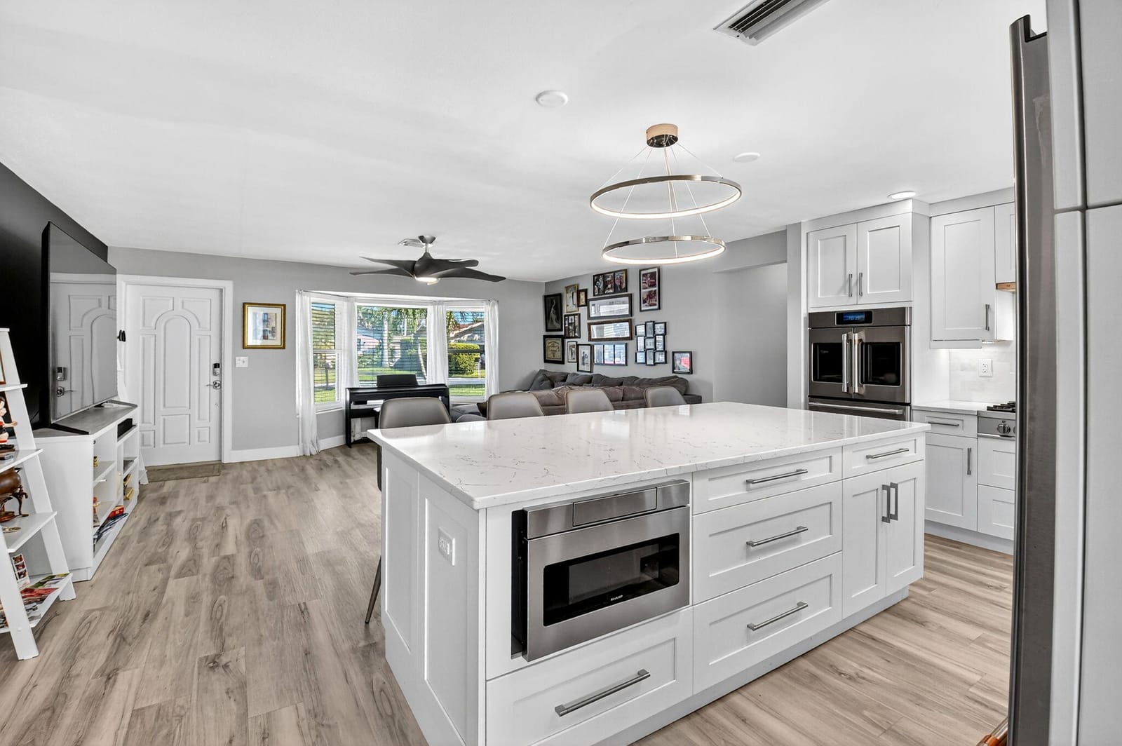 710 SW 27th Way, Boynton Beach, FL 33435 photo 7