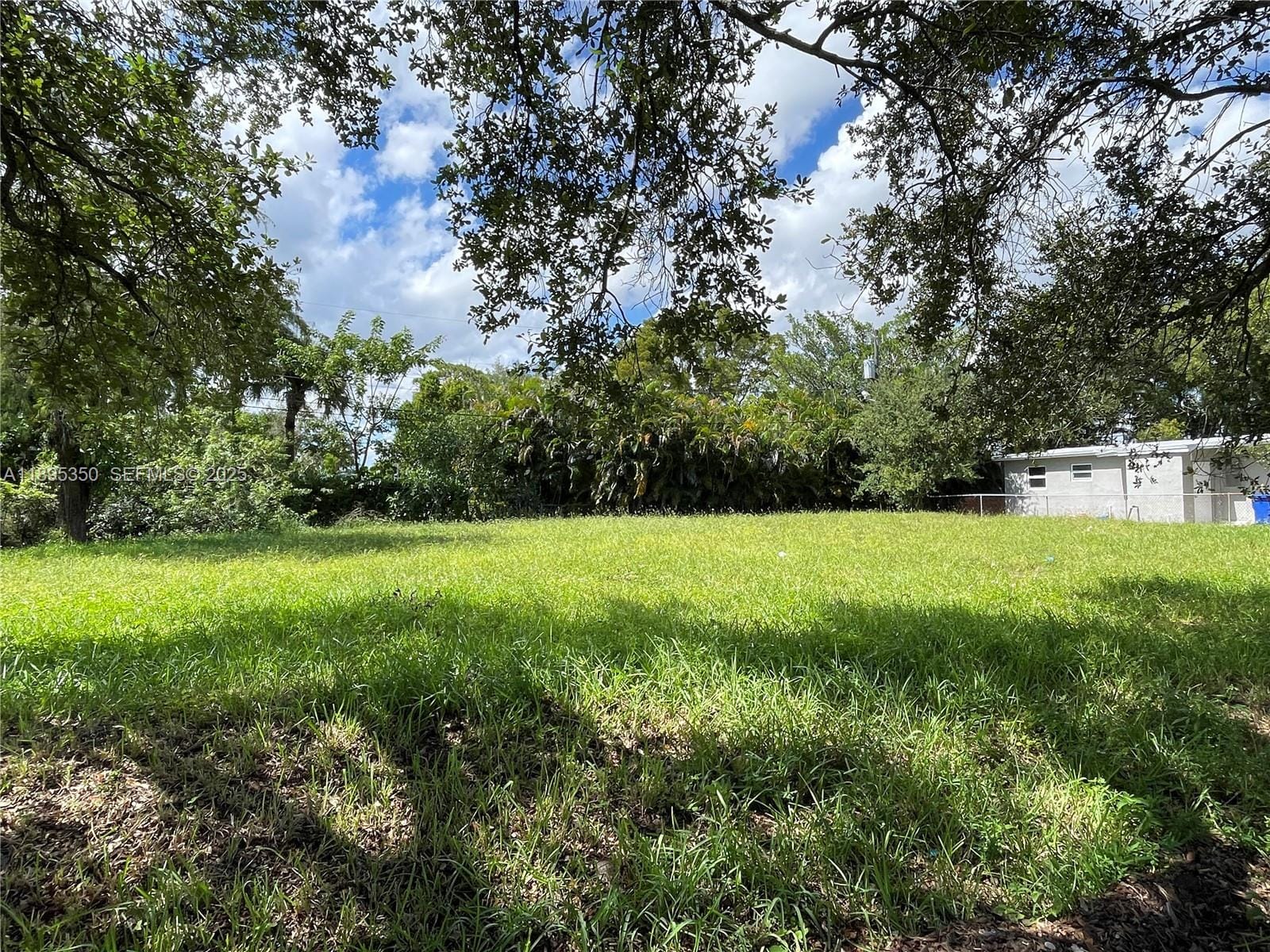 833 NW 12th Avenue — photo 2