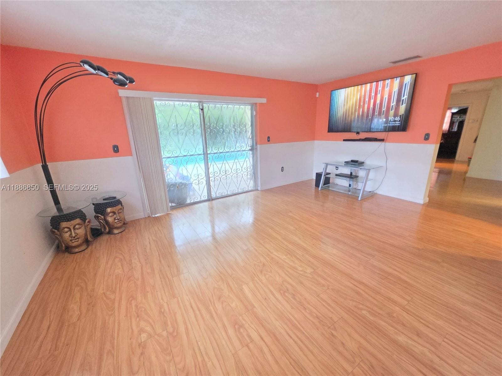 21 NE 161st, Miami, FL 33162 photo 4