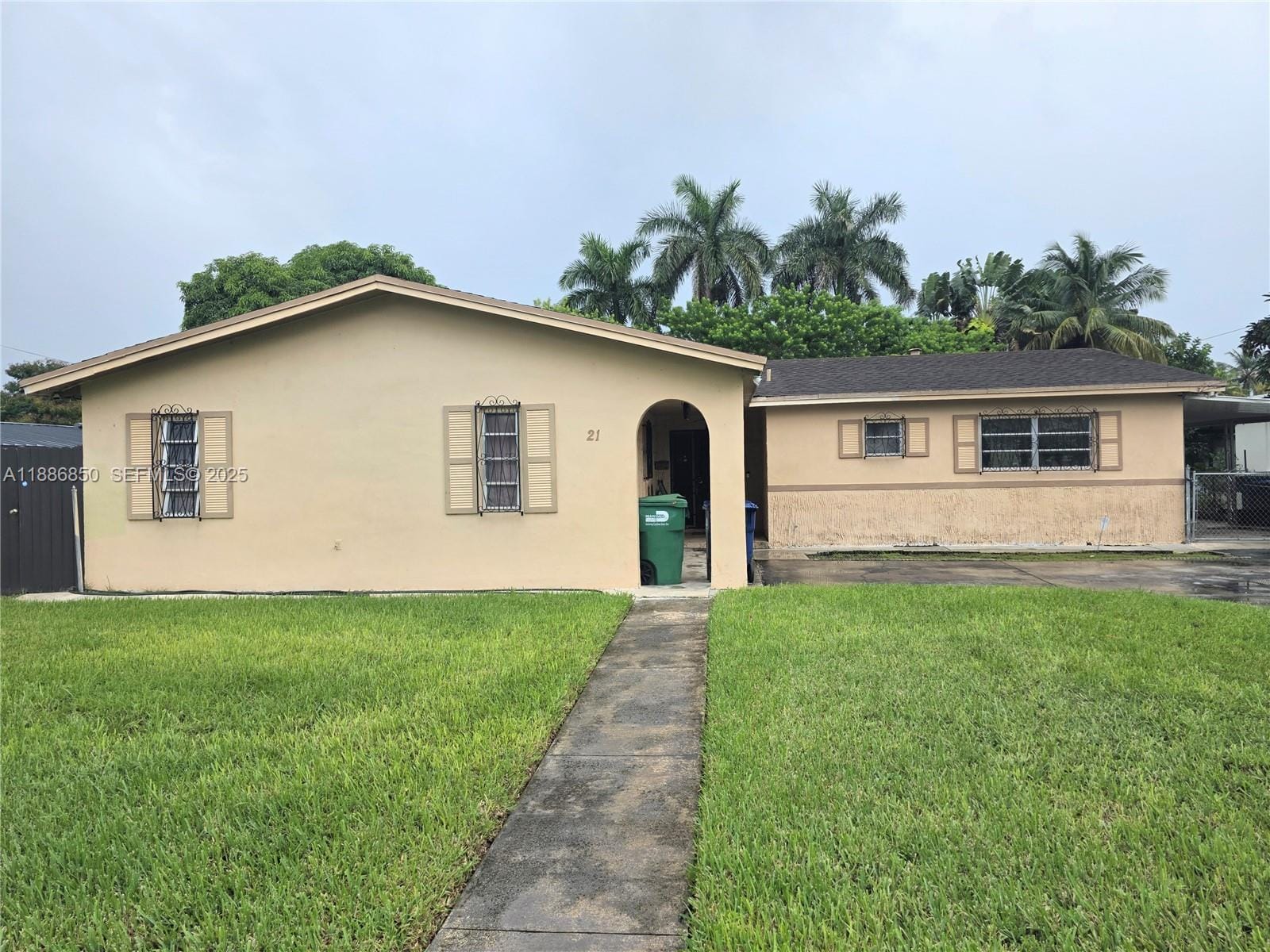 21 NE 161st, Miami, FL 33162 photo 10