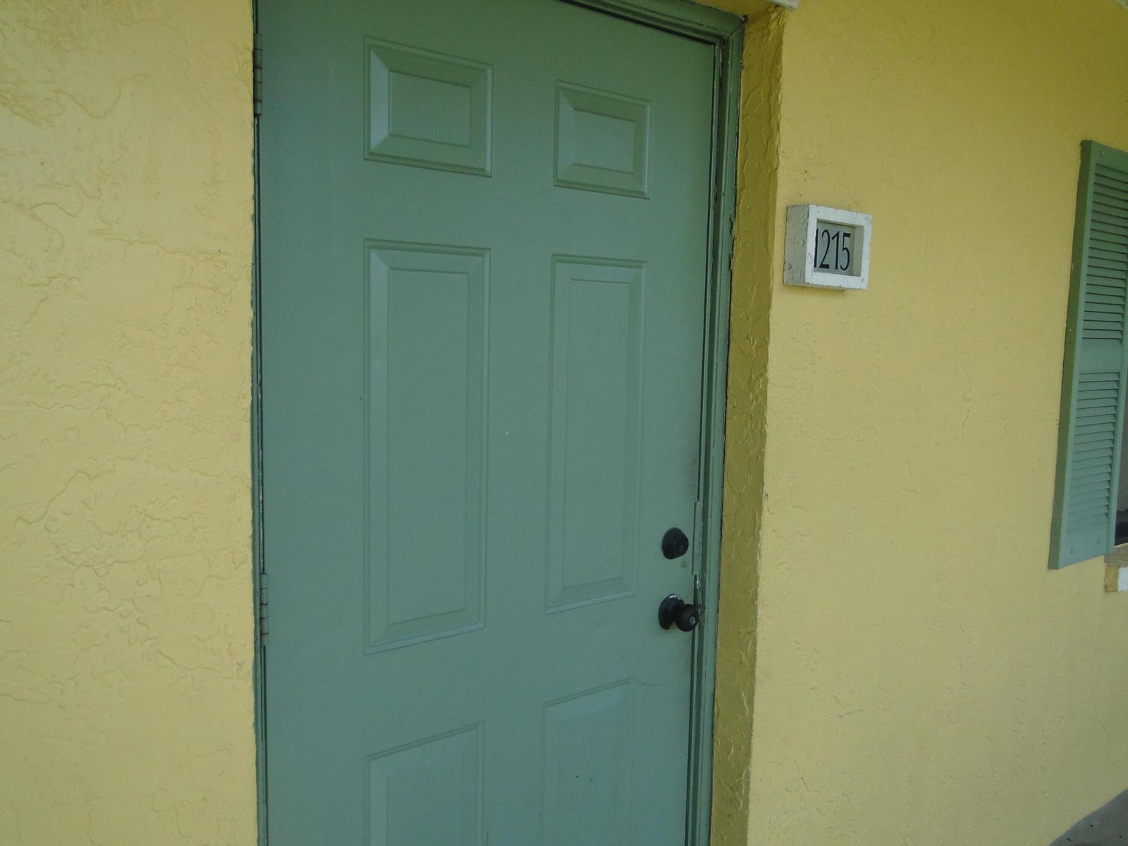 1215 Meadows Circle 1215, Boynton Beach, FL 33436 photo 2