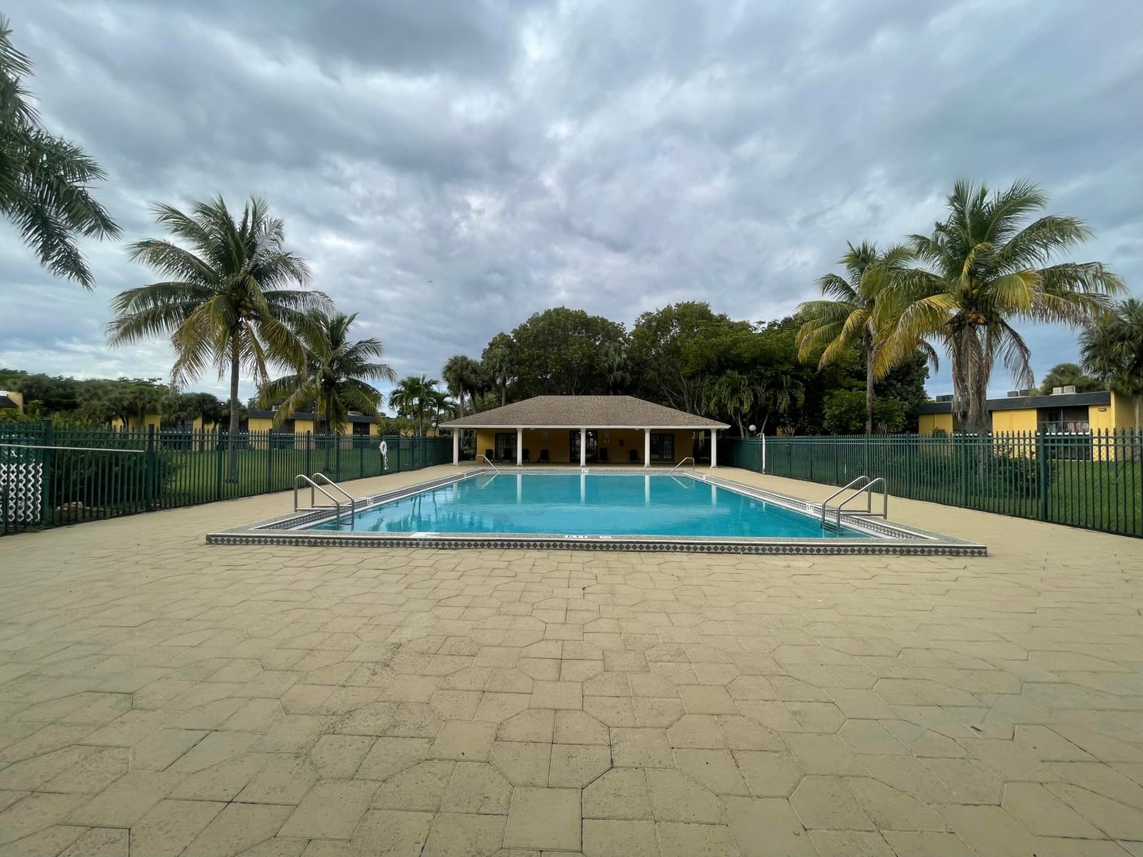 1215 Meadows Circle 1215, Boynton Beach, FL 33436 photo 13