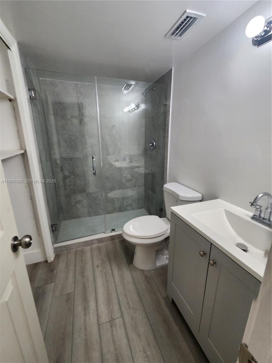 11309 SW 200th Street 303-C — photo 11