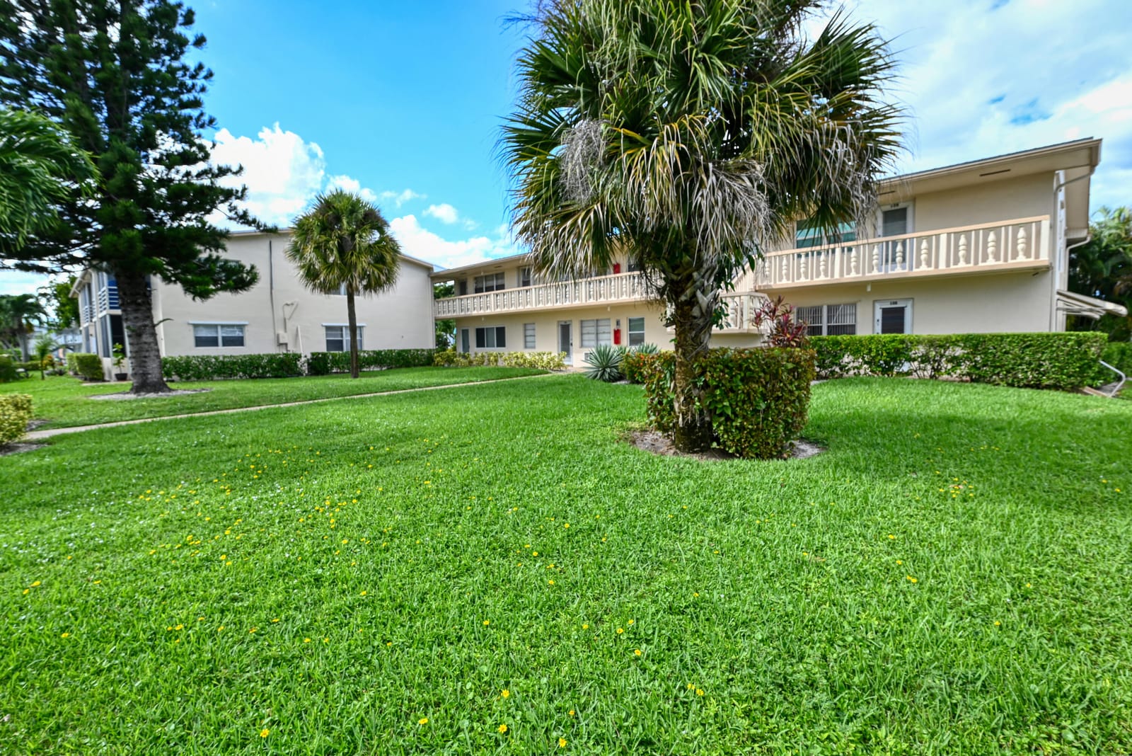 102 Coventry E 102, West Palm Beach, FL 33417 photo 16