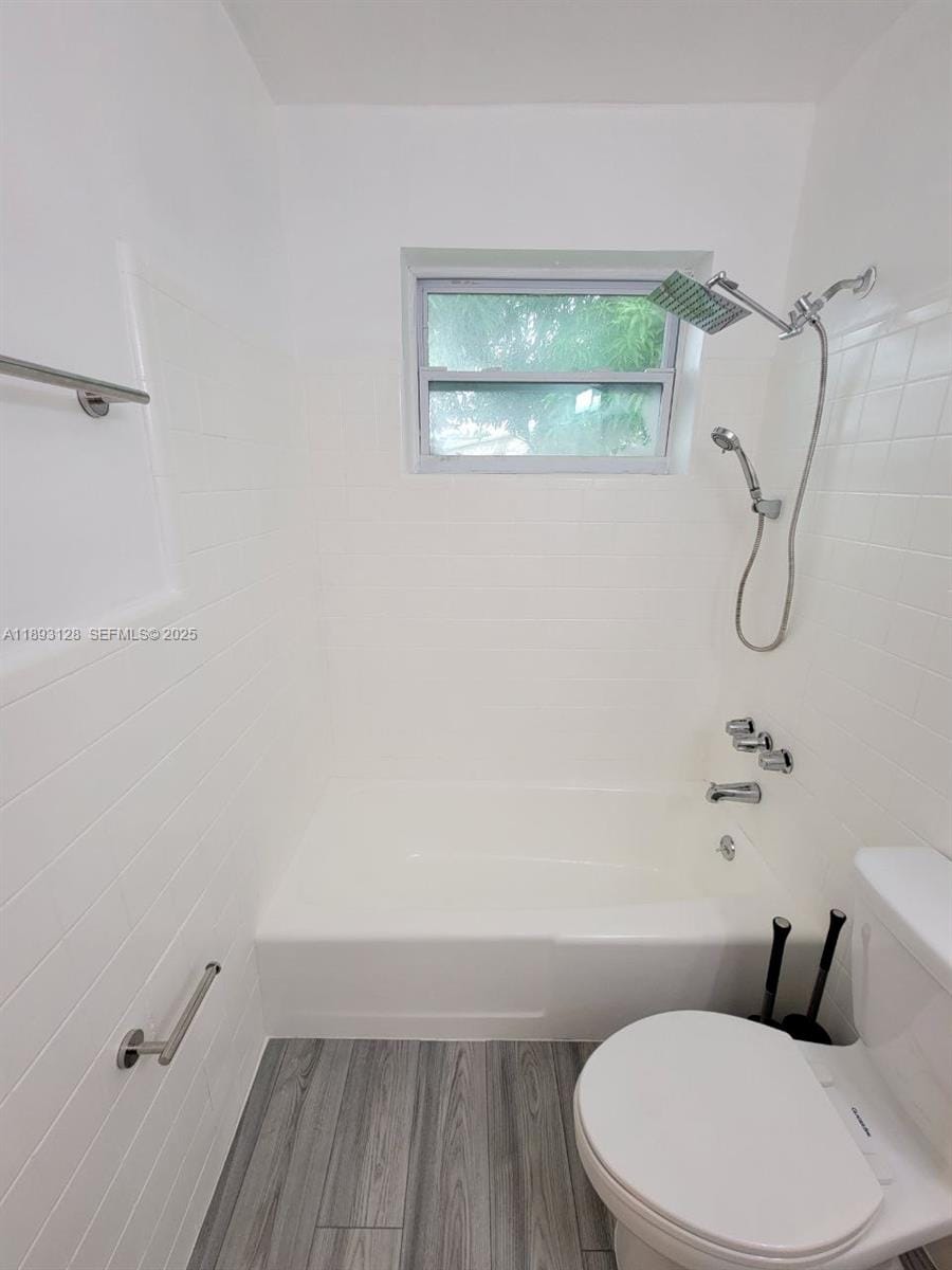 3300 SW 9th Terrace, Miami, FL 33135 photo 12