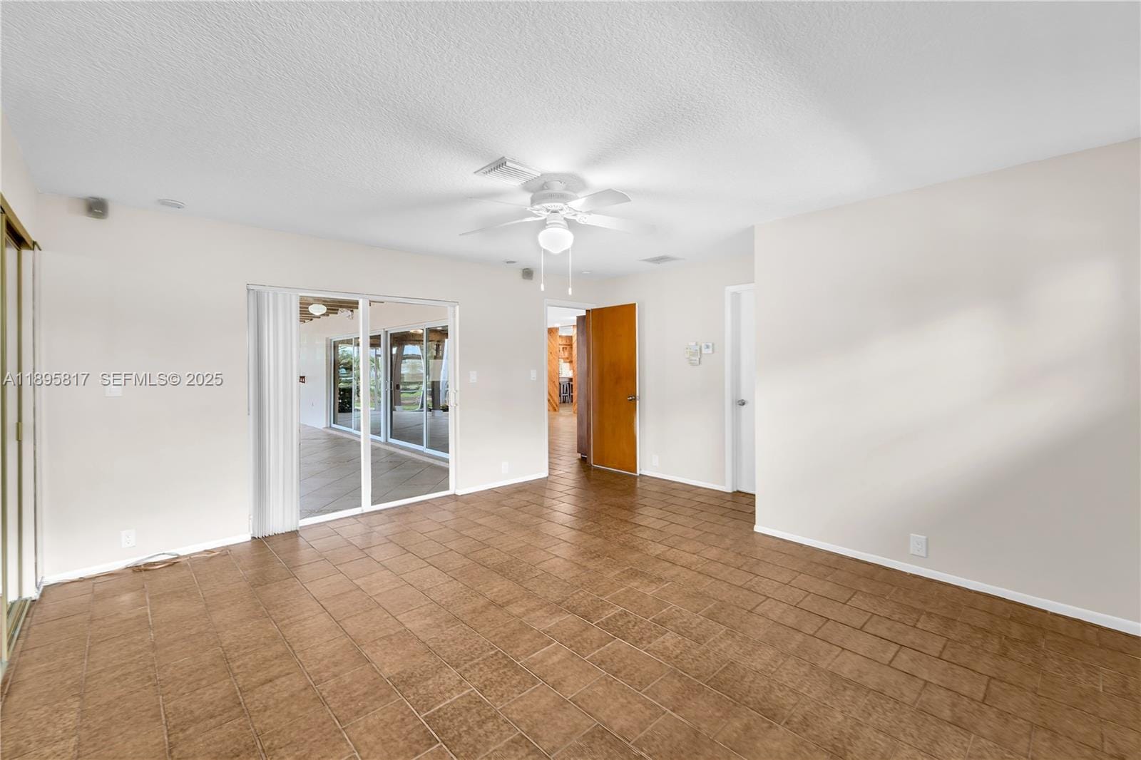 4020 SW 112th Avenue, Davie, FL 33330 photo 14