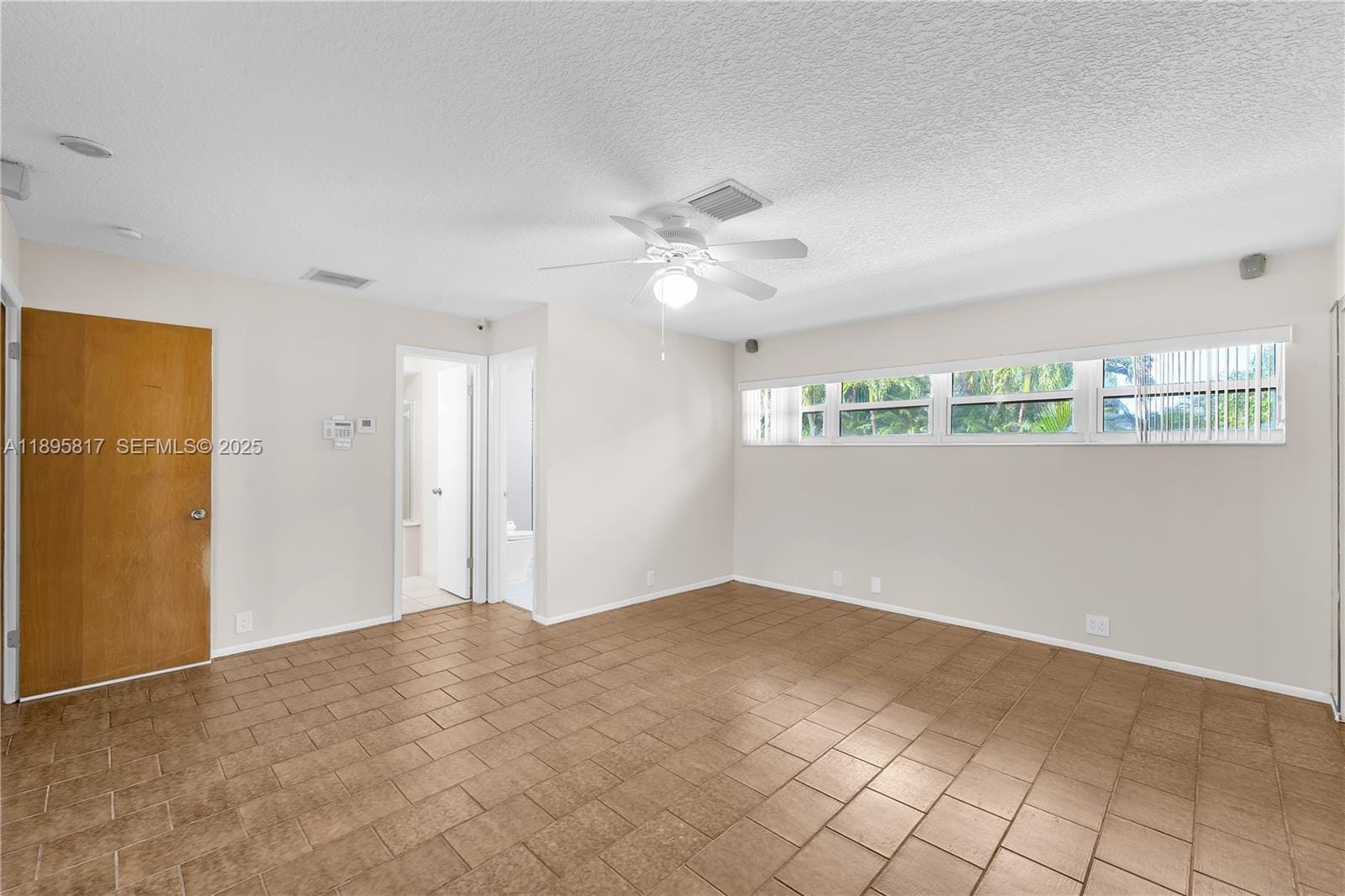 4020 SW 112th Avenue, Davie, FL 33330 photo 15