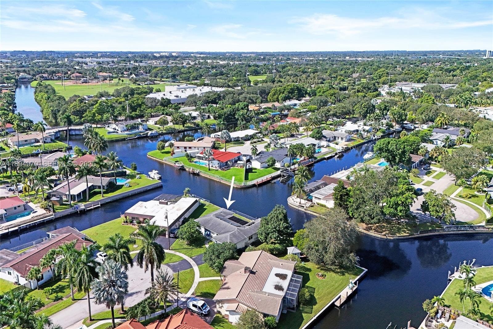 6091 SW 14th Street, Plantation, FL 33317 photo 2