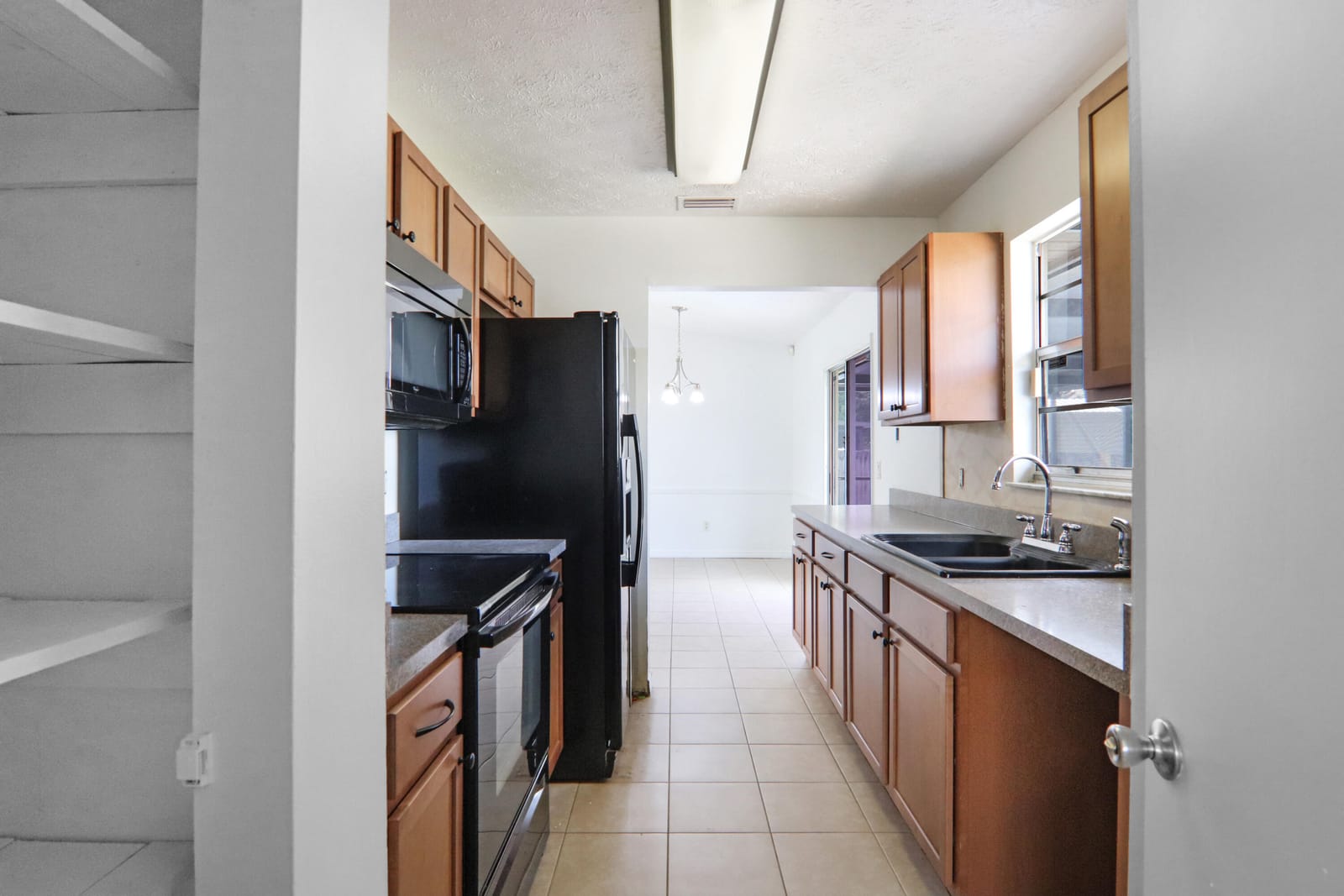 849 SW Amethist Terrace — photo 12