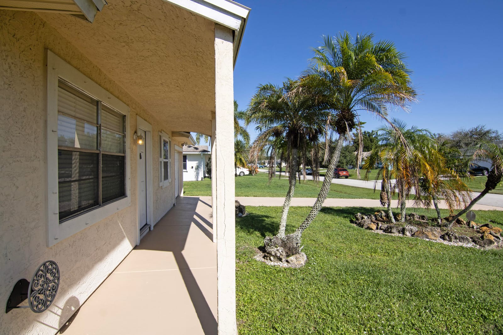 849 SW Amethist Terrace — photo 3