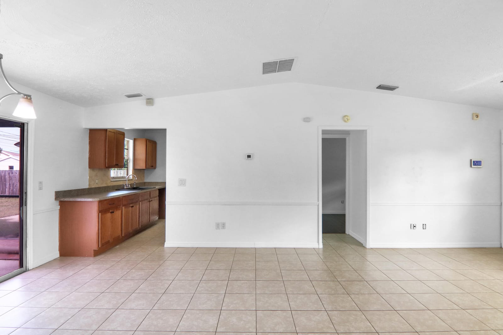 849 SW Amethist Terrace — photo 9