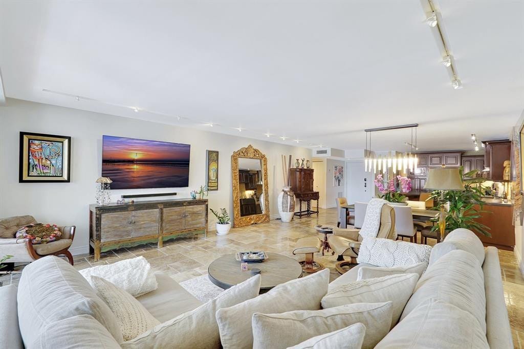 2300 Diana 203, Hallandale Beach, FL 33009 photo 17