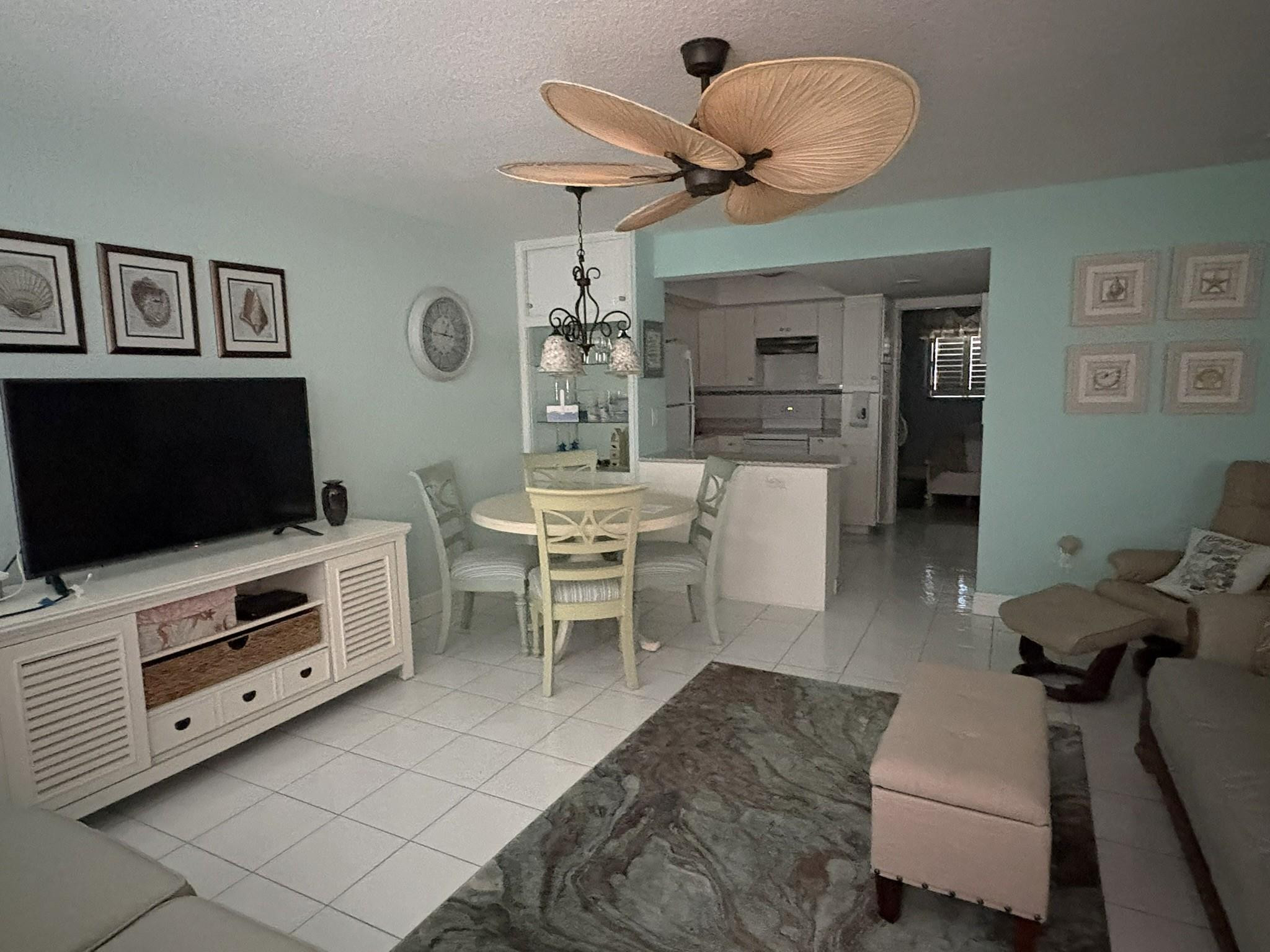 1201 N Riverside Drive 12b — photo 8
