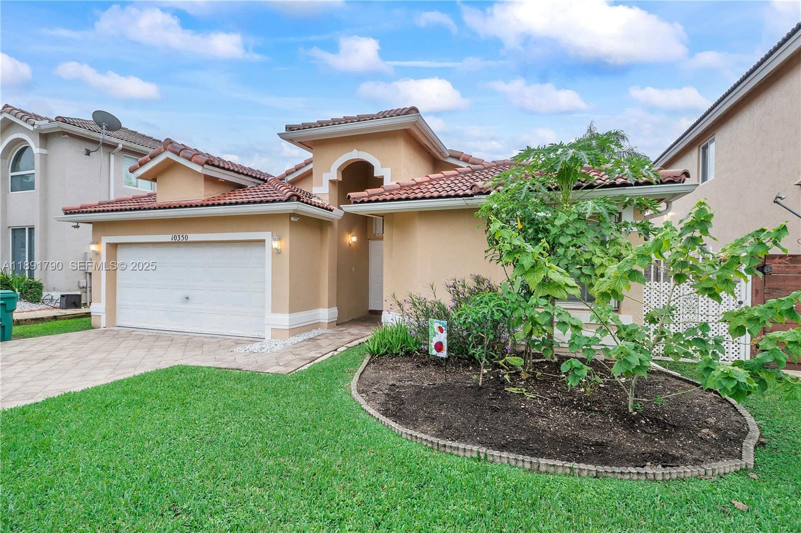 10350 SW 166th Court — photo 2