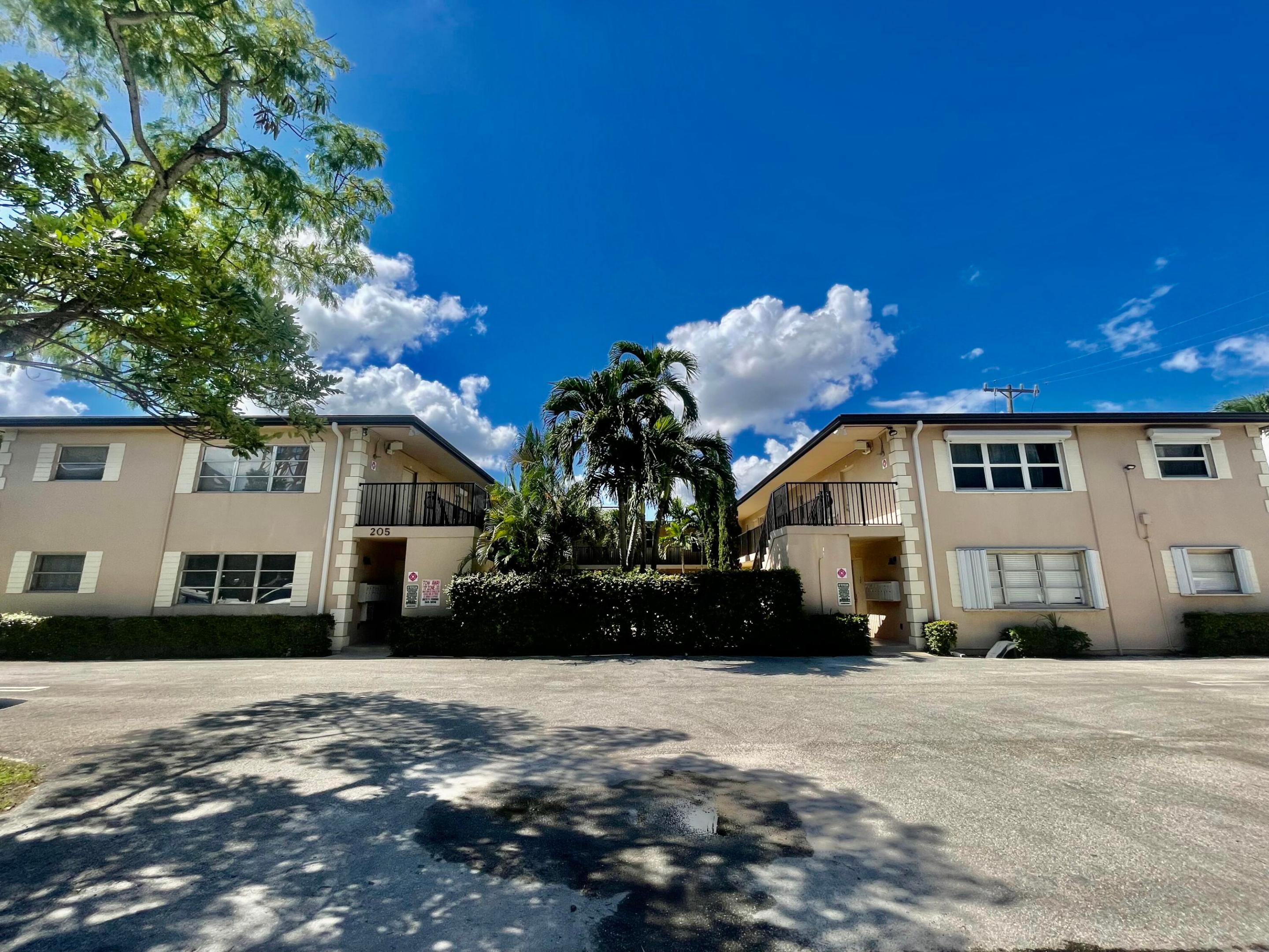 205 NE 3rd Street 105, Boynton Beach, FL 33435, Boynton Beach