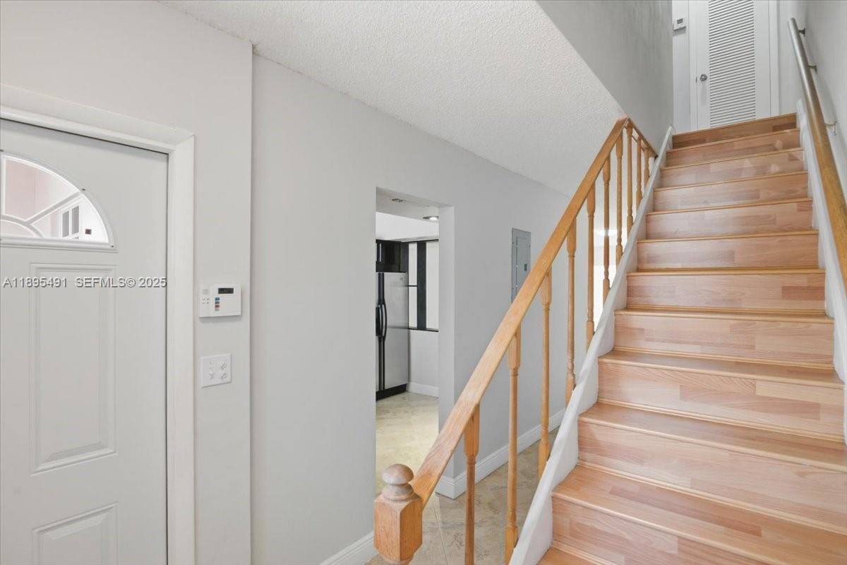7048 W 17th Court, Hialeah, FL 33014 photo 21