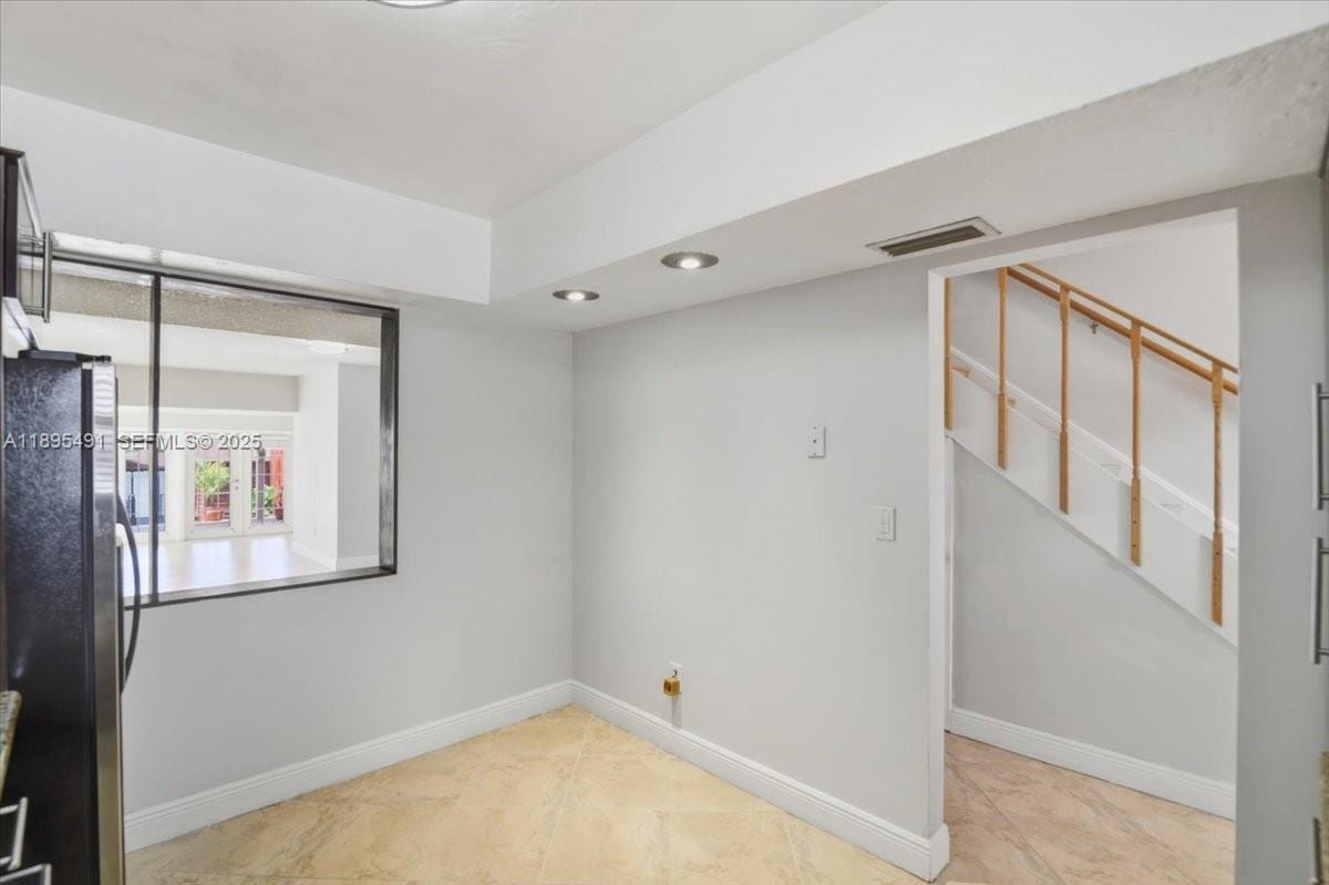 7048 W 17th Court, Hialeah, FL 33014 photo 8