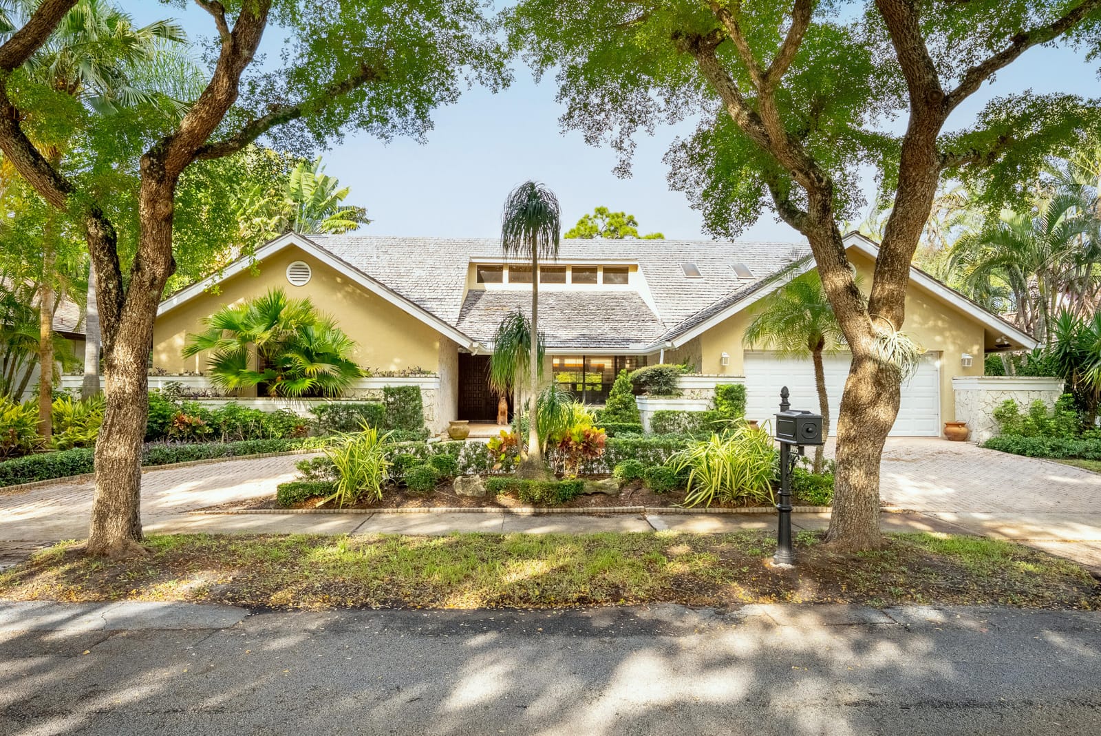 1995 S Parkside Circle, Boca Raton, FL 33486 photo 2