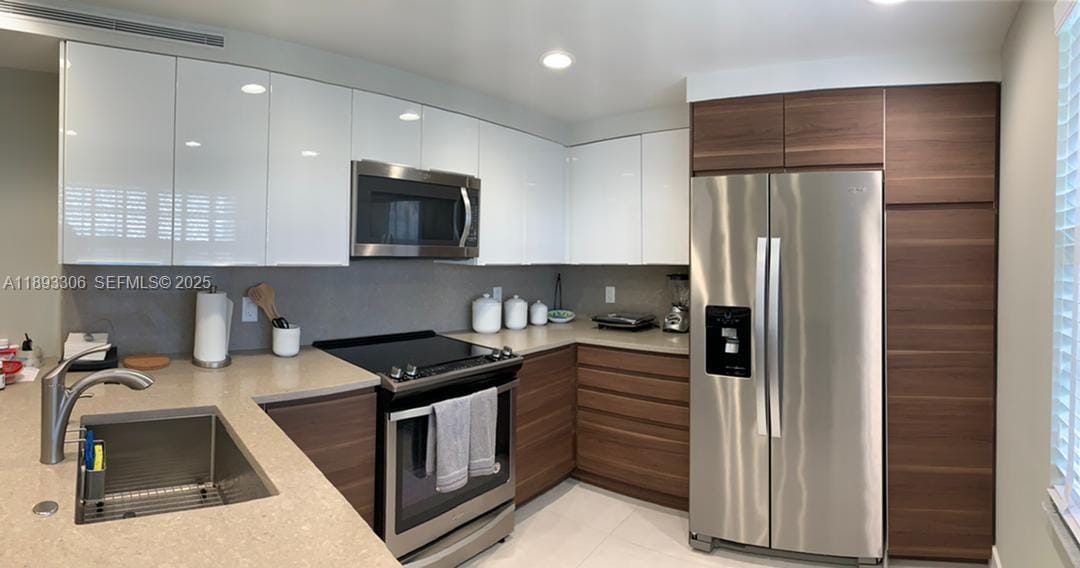 3507 Oaks Way 802 — photo 3