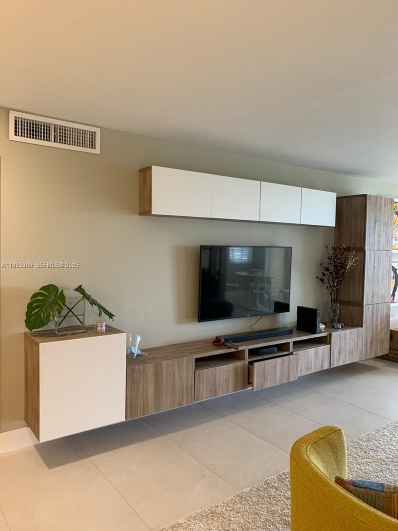 3507 Oaks Way 802 — photo 8