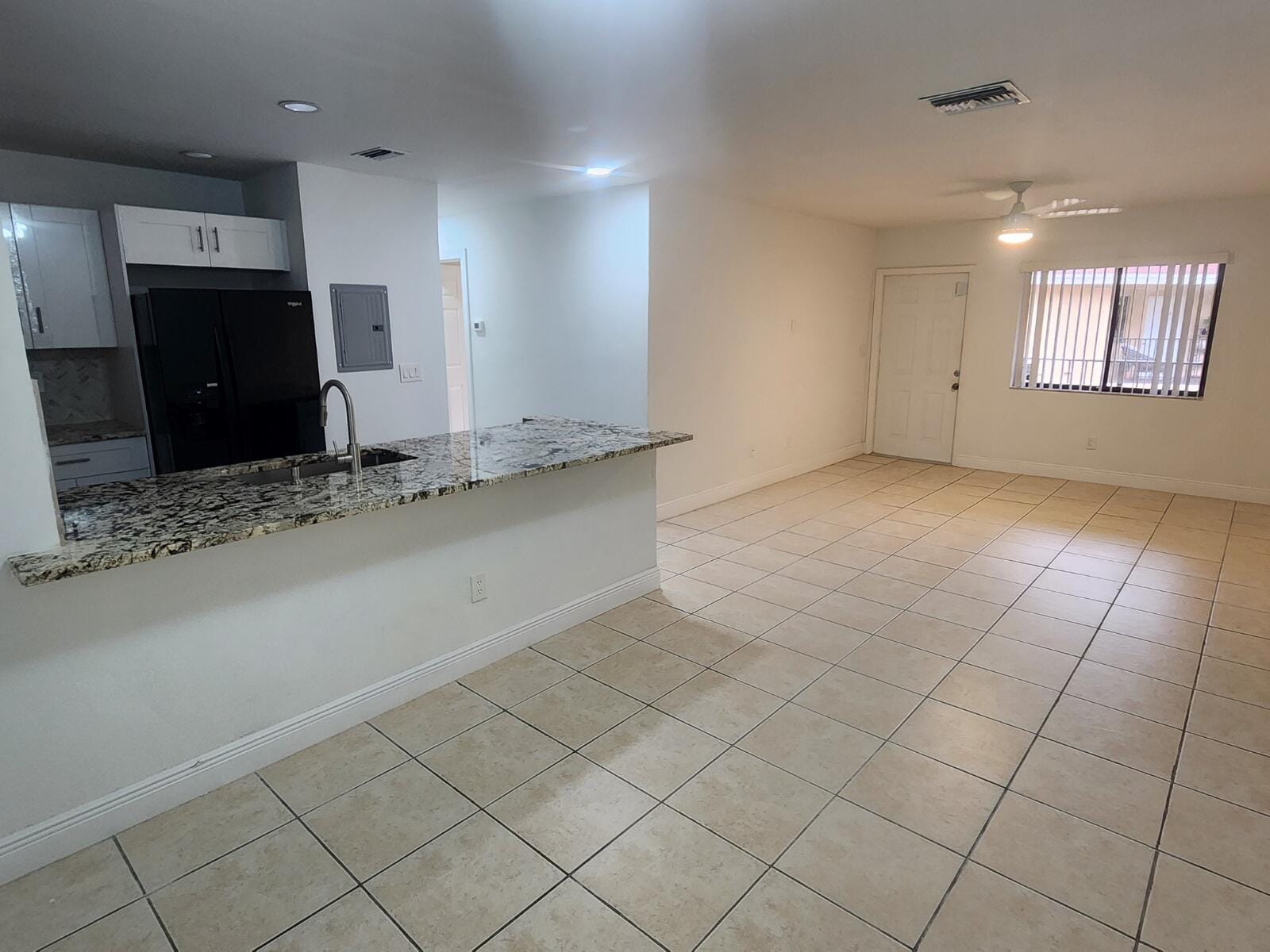 6013 10th Avenue N 208 — photo 3