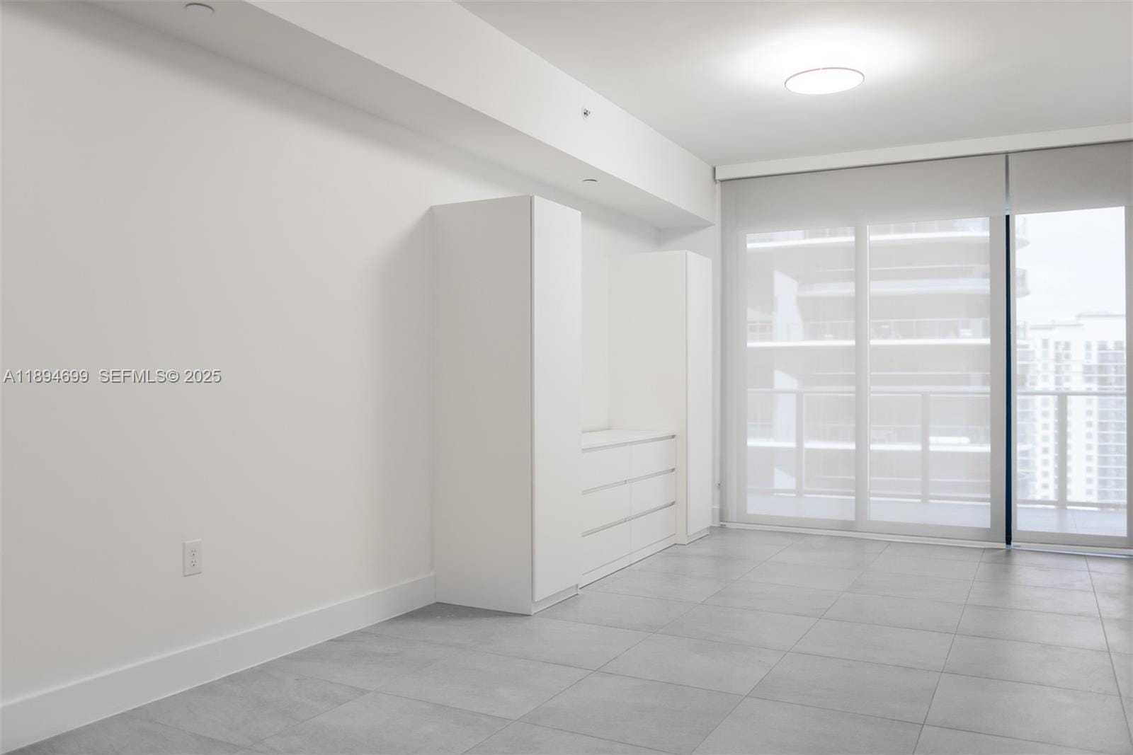 1010 Brickell Avenue 3210, Miami, FL 33131 photo 8