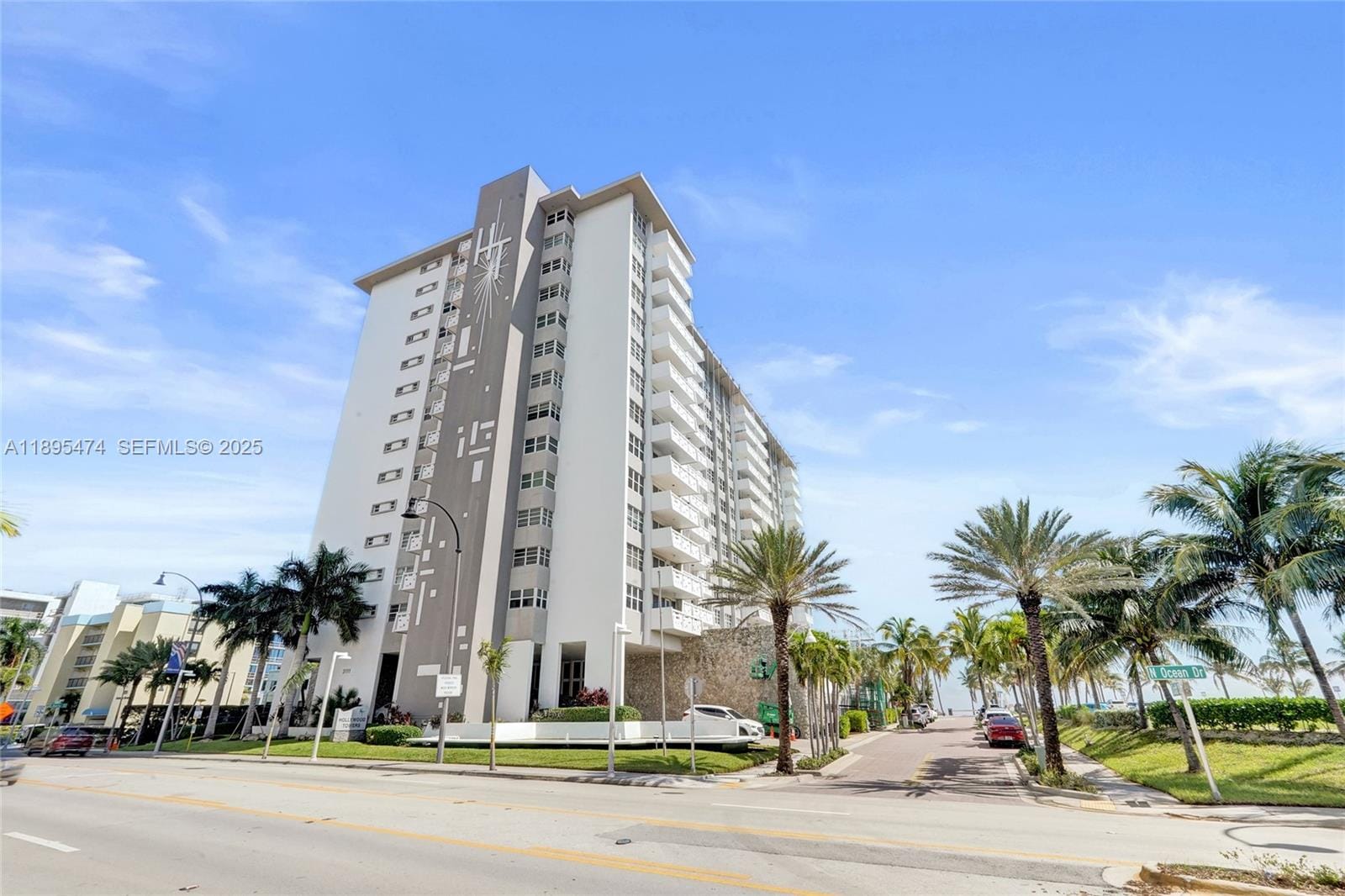3111 N Ocean Drive 302, Hollywood, FL 33019 photo 3