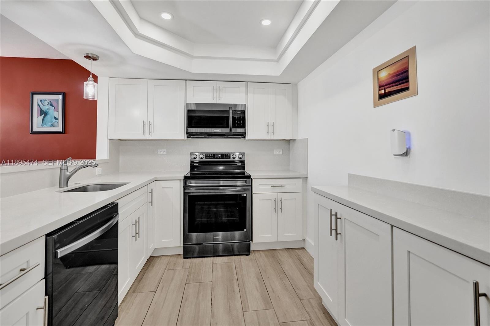 3111 N Ocean Drive 302, Hollywood, FL 33019 photo 4