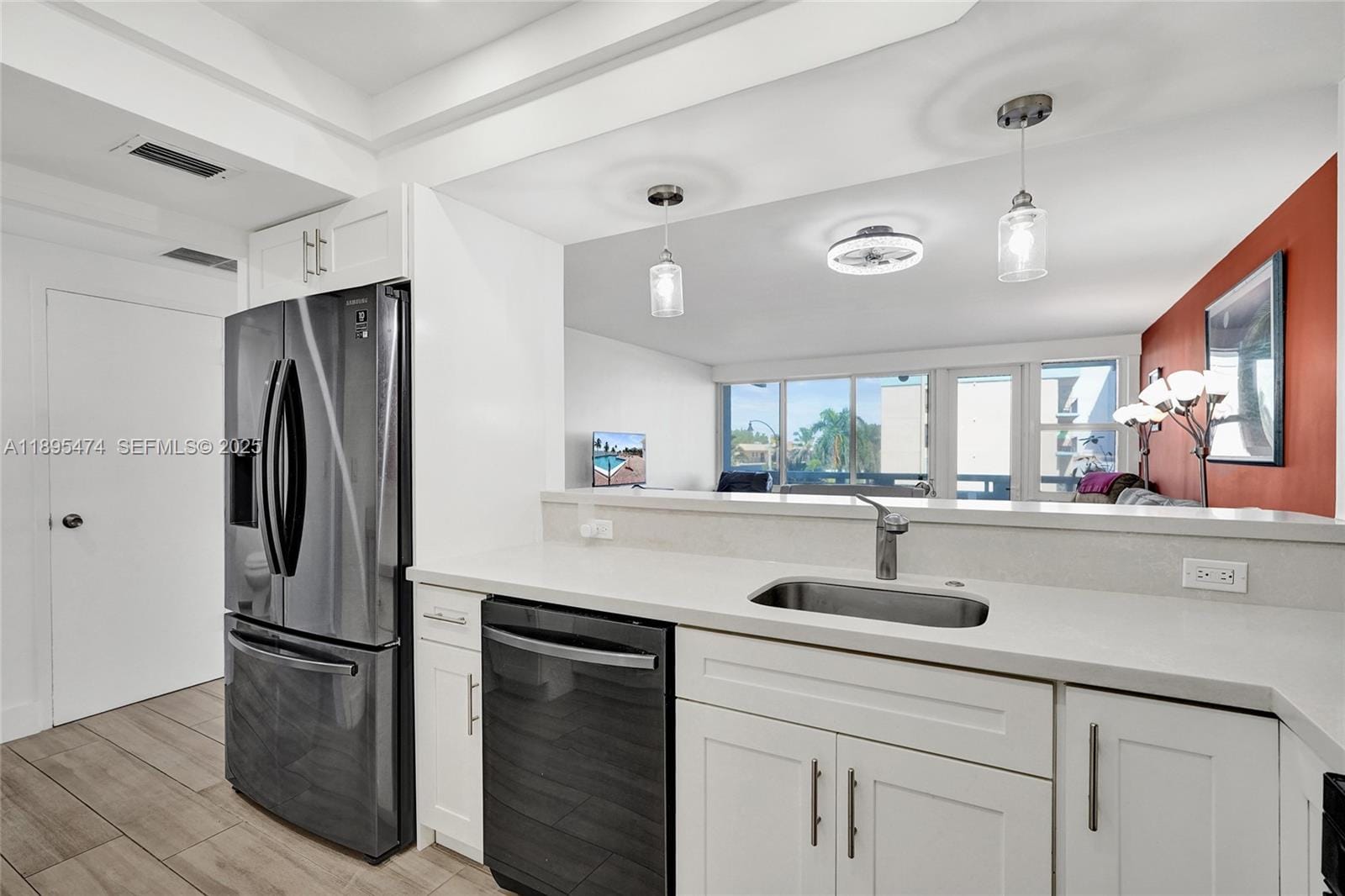 3111 N Ocean Drive 302, Hollywood, FL 33019 photo 6