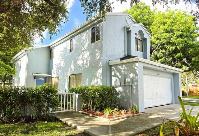 3380 NW 22nd Court, sold in Lakeview Homes At, Coconut Creek, FL