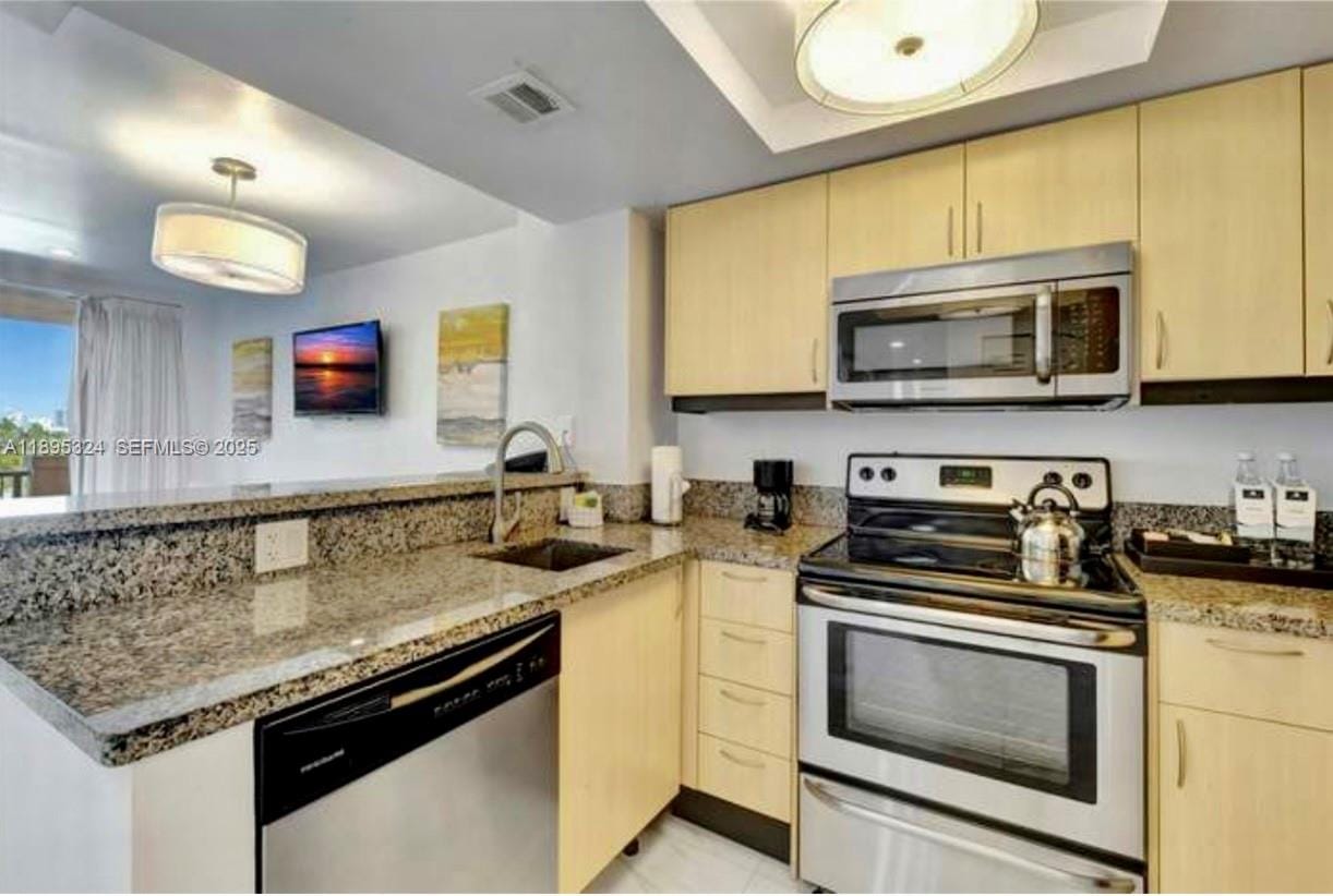 2951 S Bayshore Drive 603 — photo 8