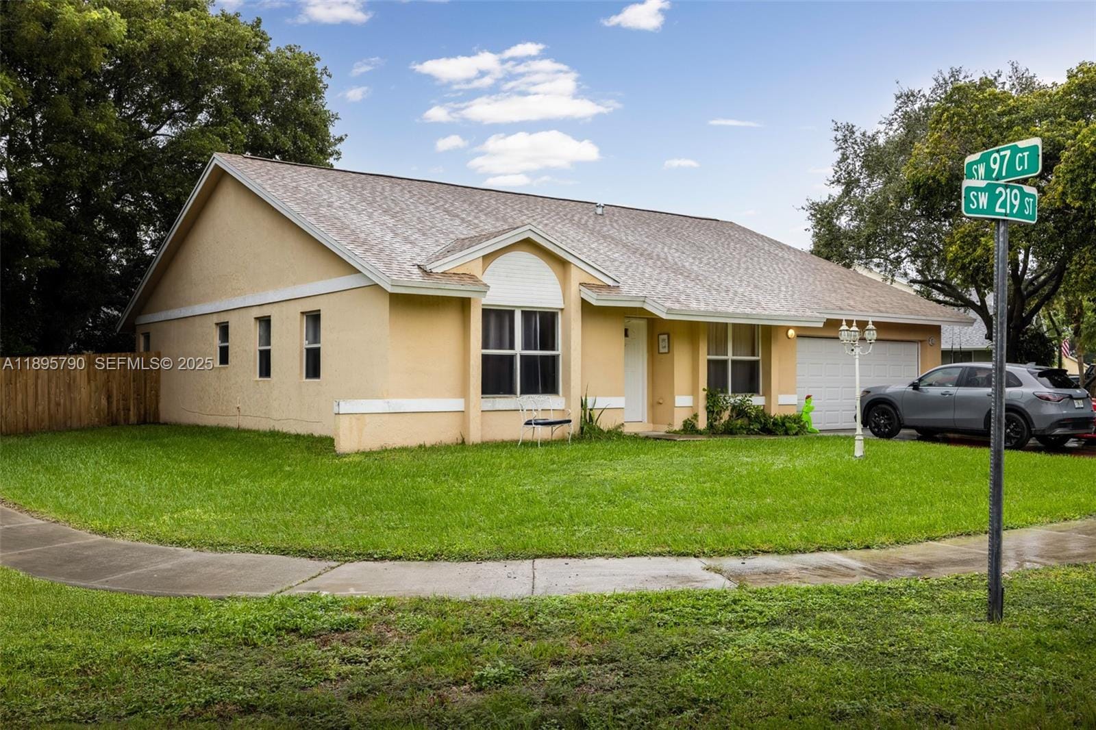 9730 SW 219th Street, Cutler Bay, FL 33190 photo 2