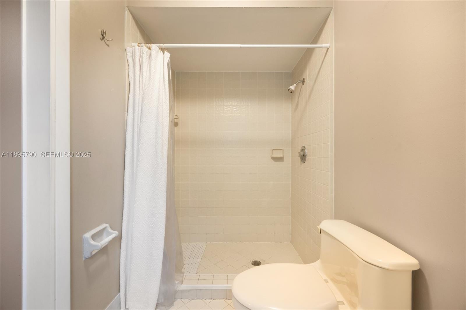 9730 SW 219th Street, Cutler Bay, FL 33190 photo 20