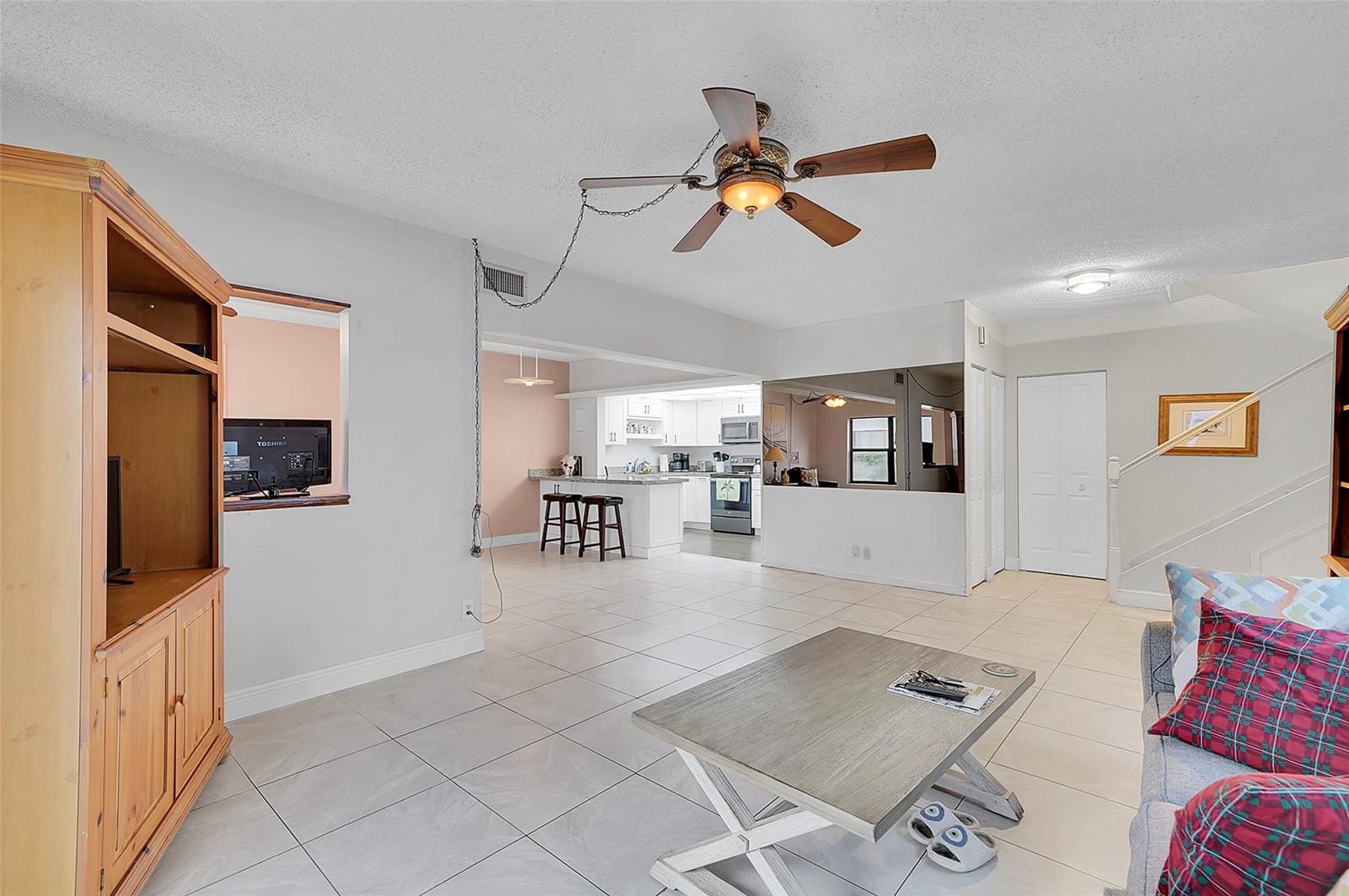 2774 S University Drive 10A, Davie, FL 33328