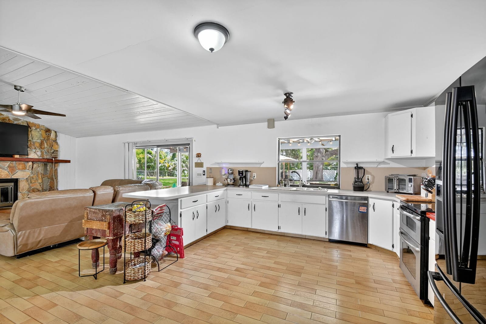 3108 Custer Avenue, Lake Worth, FL 33467 photo 14