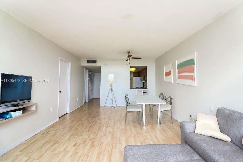 1351 NE Miami Gardens Drive 1001E — photo 6